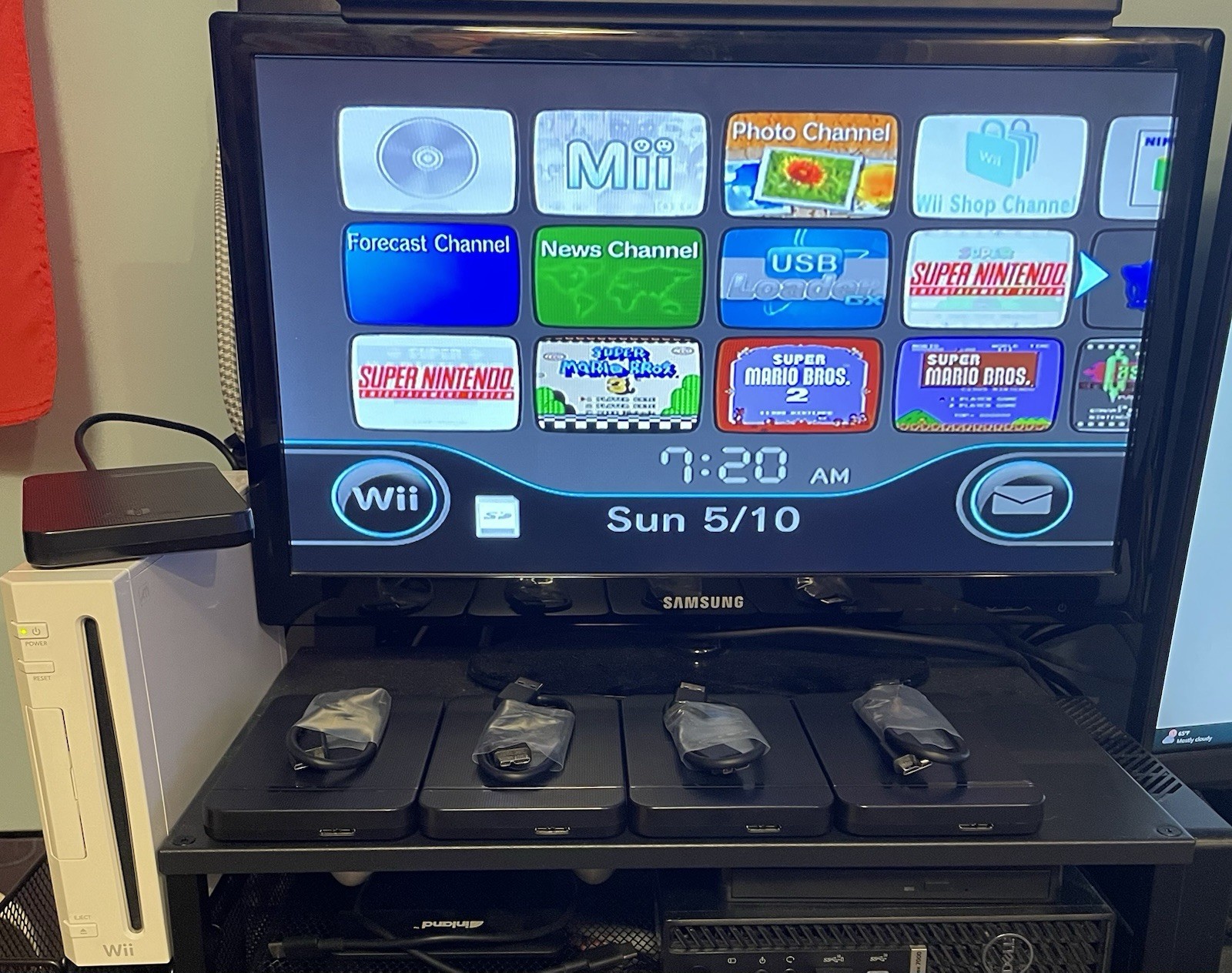 HomeBrew Wii With 500gb Hardrive, Games included