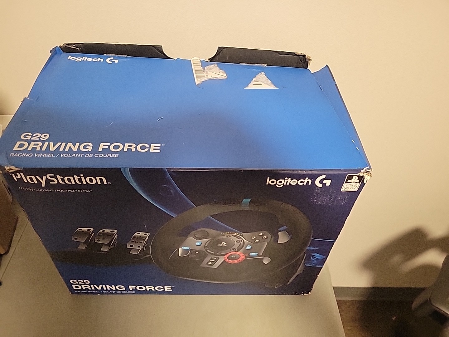 Logitech G29 Driving Force Racing Wheel – Black (941-000110)