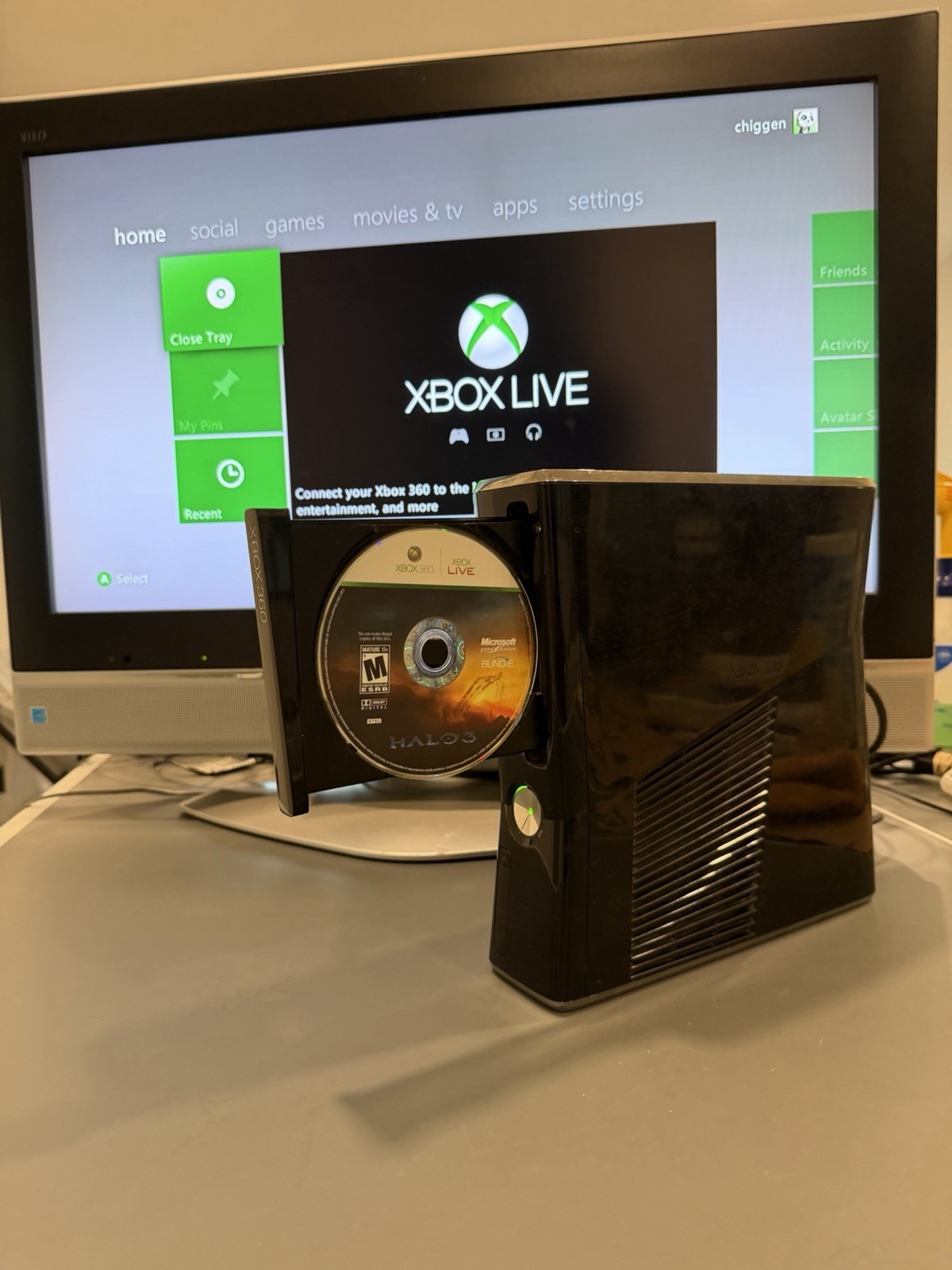 Microsoft Xbox 360 Slim 4GB Console – Black (1439) – 250GB HDD + Power Suppy