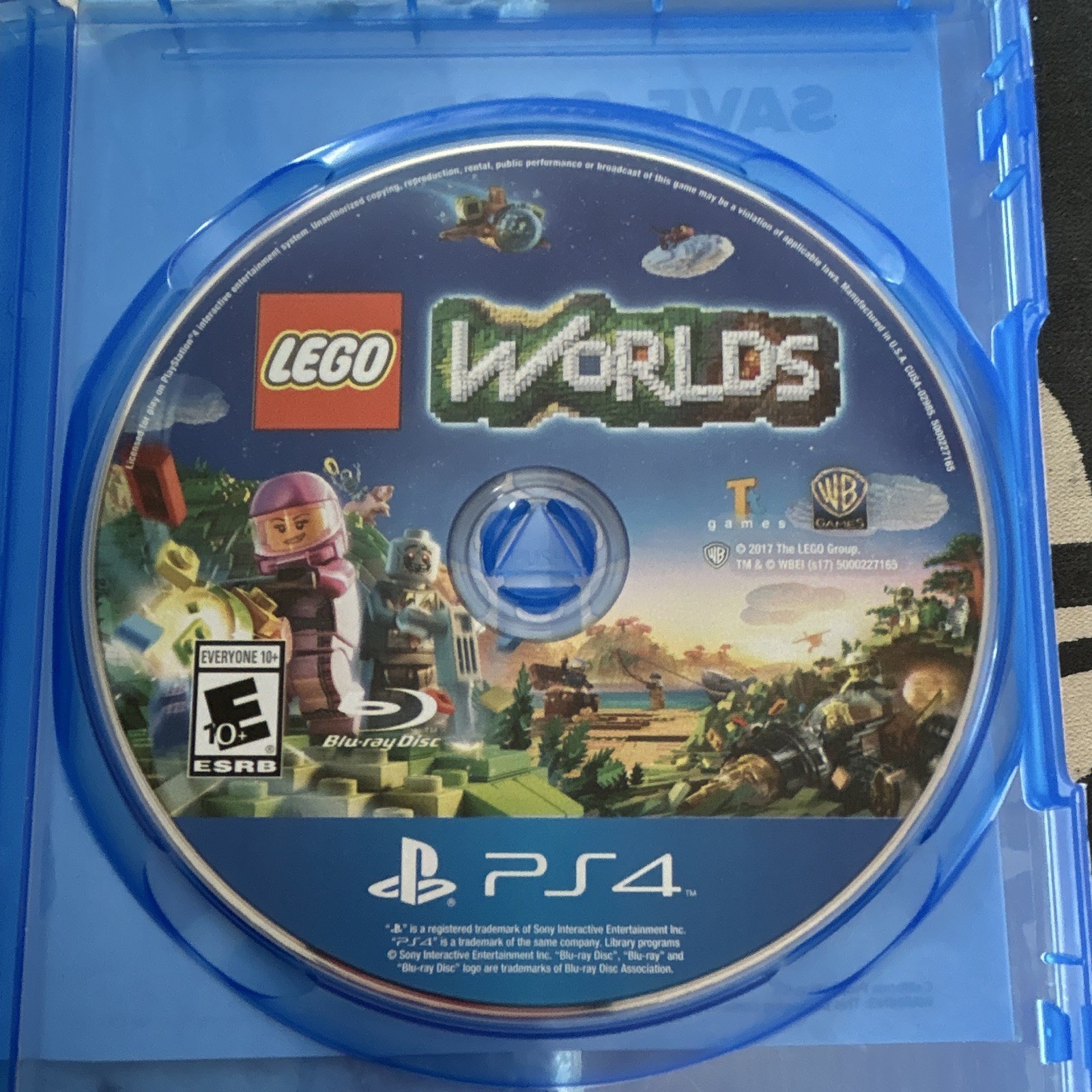 LEGO Worlds Sony PlayStation 4 PS4 Game E10+ Everyone 10+ 2017 LEGO Series