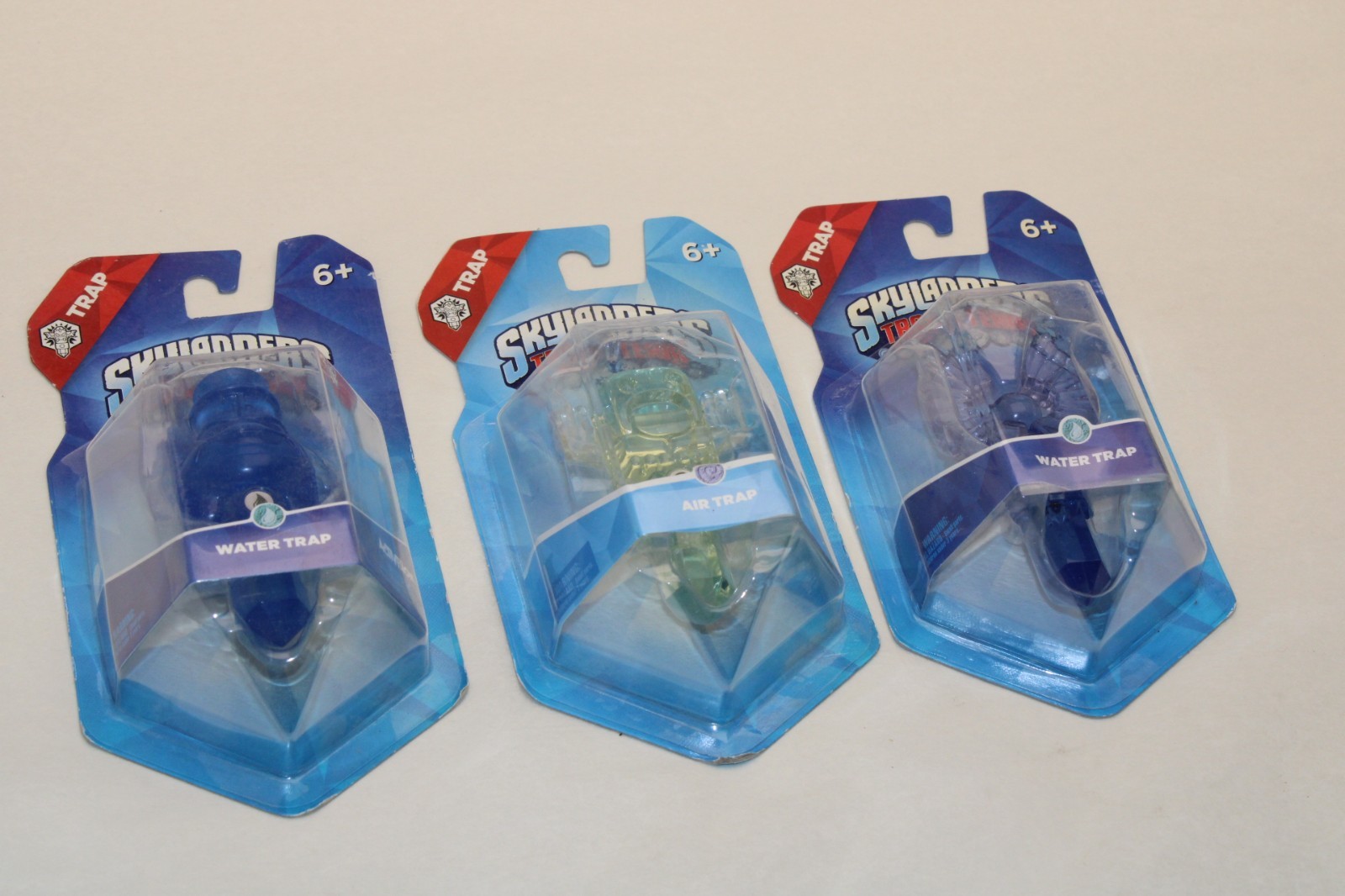 Lot (3) New in package Skylanders Trap Team — Air & Water Trap variants