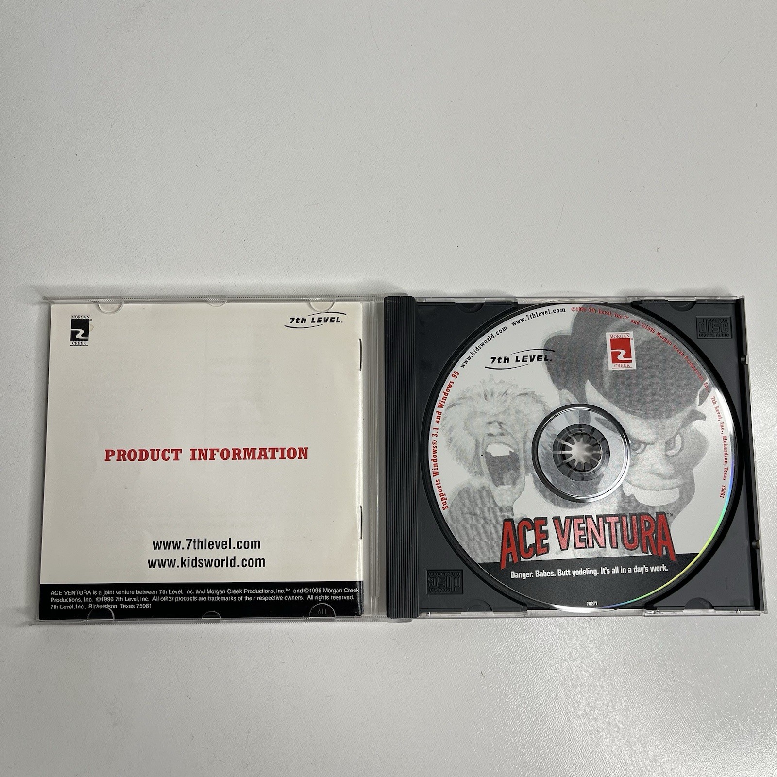 Ace Ventura PC Game CD-ROM 1996 7th Level Rare OOP!