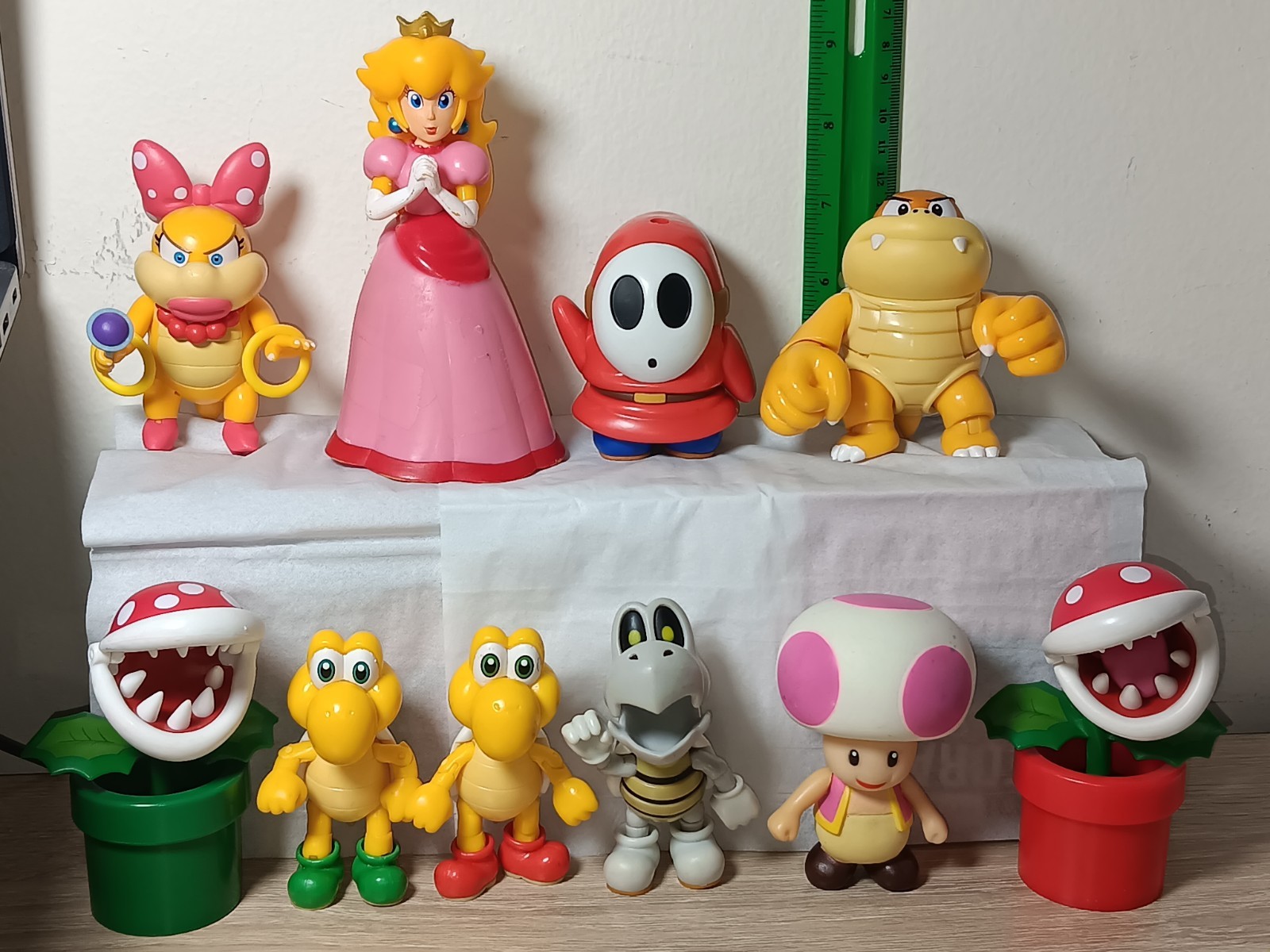 10 Pcs SUPER MARIO 4″ LOT Wendy Koopa Peach Boom Boom Purple Toad Dry Bones
