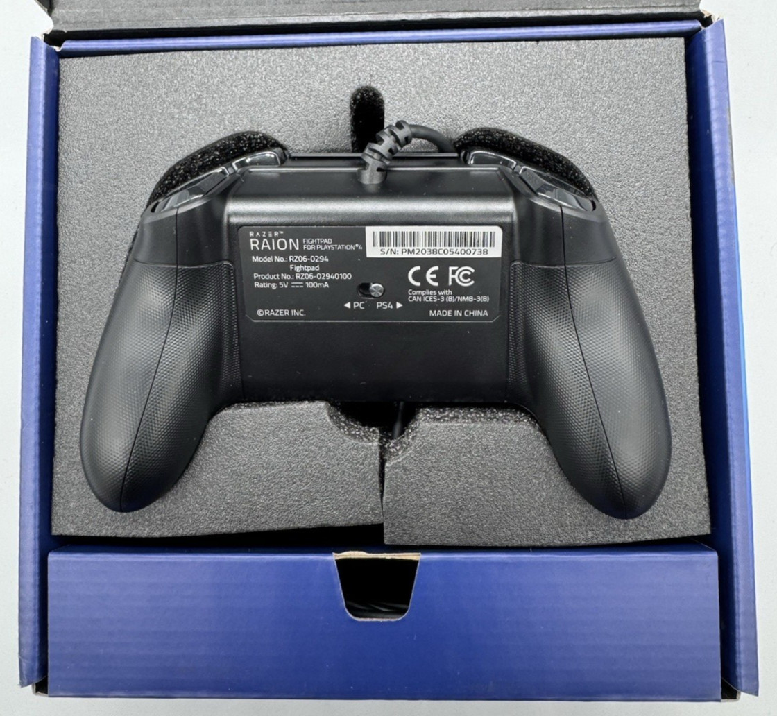 Razer Raion Fightpad Controller for PS4 (WORKS ALSO WITH PS5) – Black