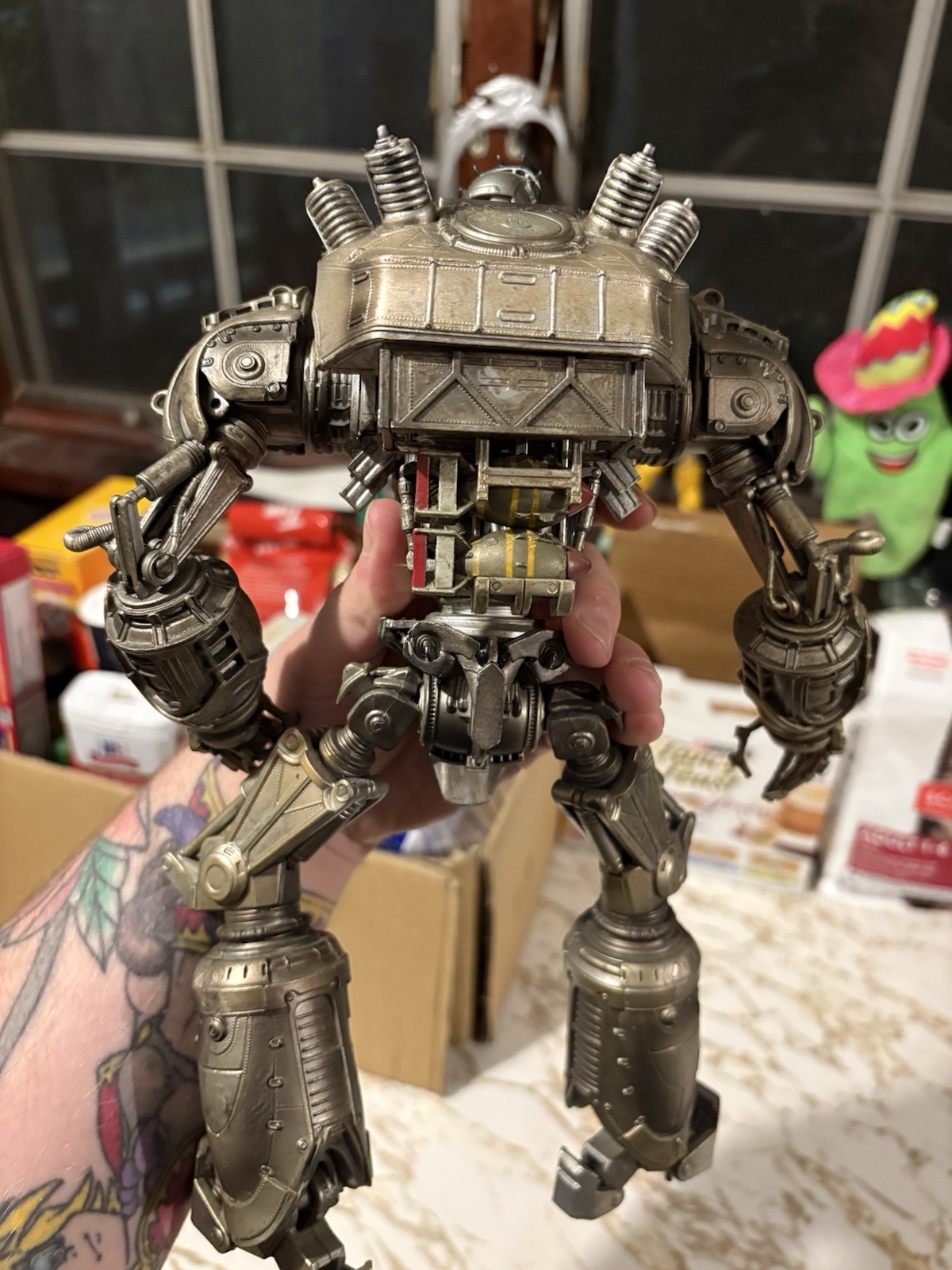 Chronicle Collectibles Fallout Liberty Prime Statue