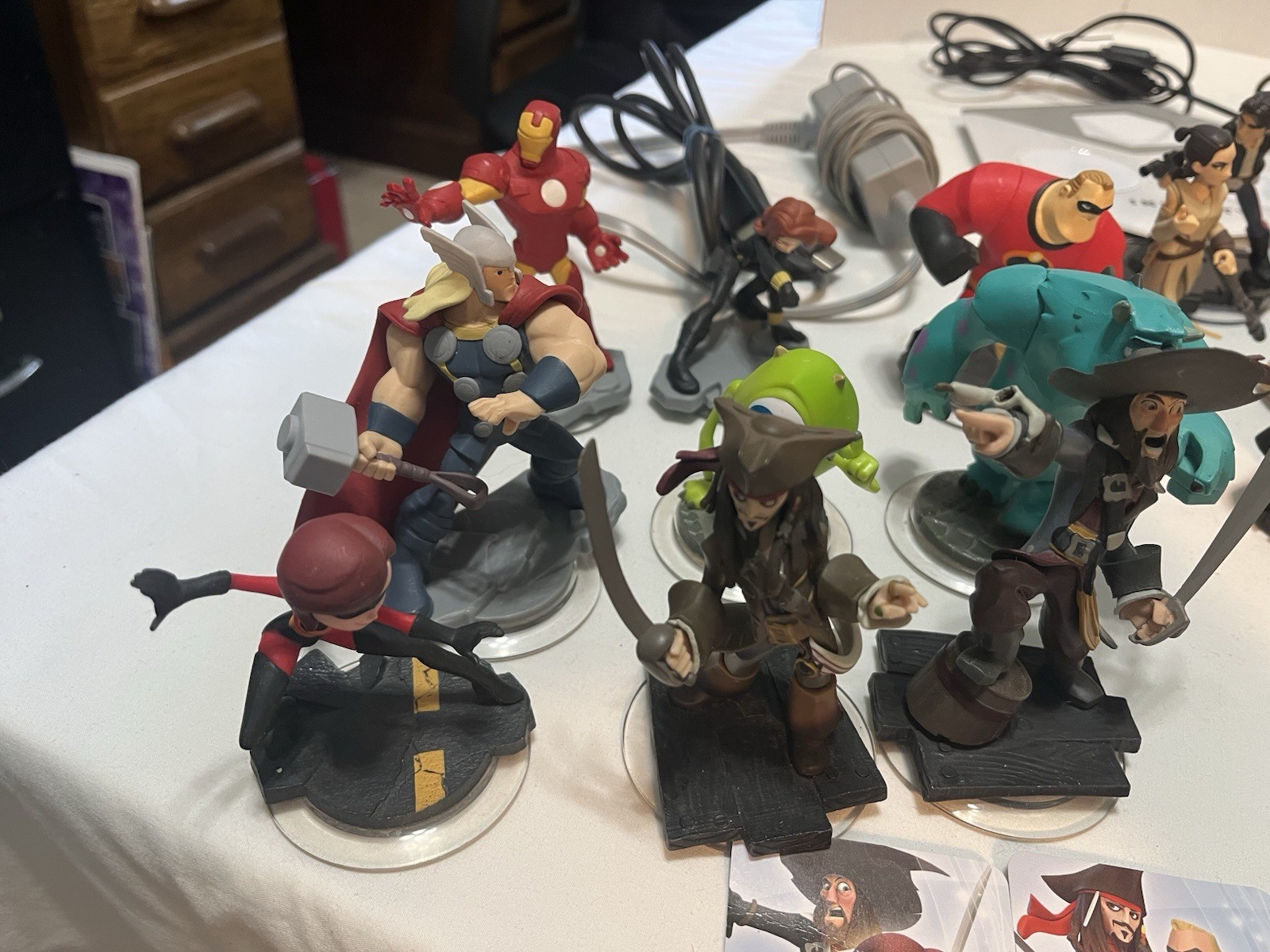 Disney Infinity Character Figure Pack Lot Darth Vader Yoda Iron Man Thor.