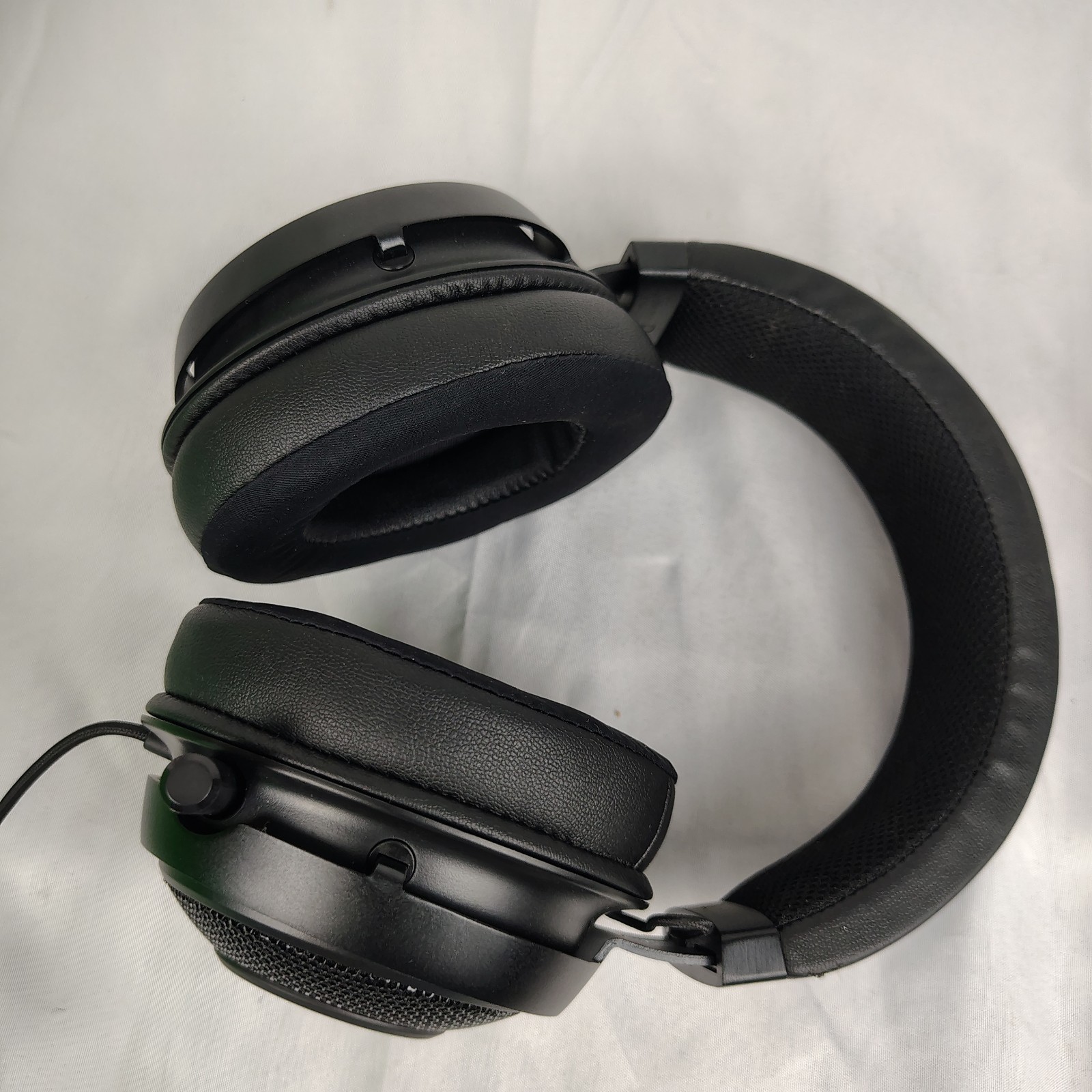 Razer Kraken Multi-Platform Wired Gaming Headset With Box