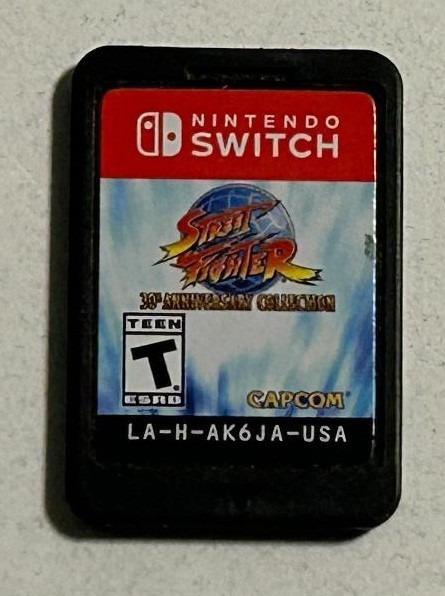 Street Fighter 30th Anniversary Collection (Nintendo Switch) Game Card Only