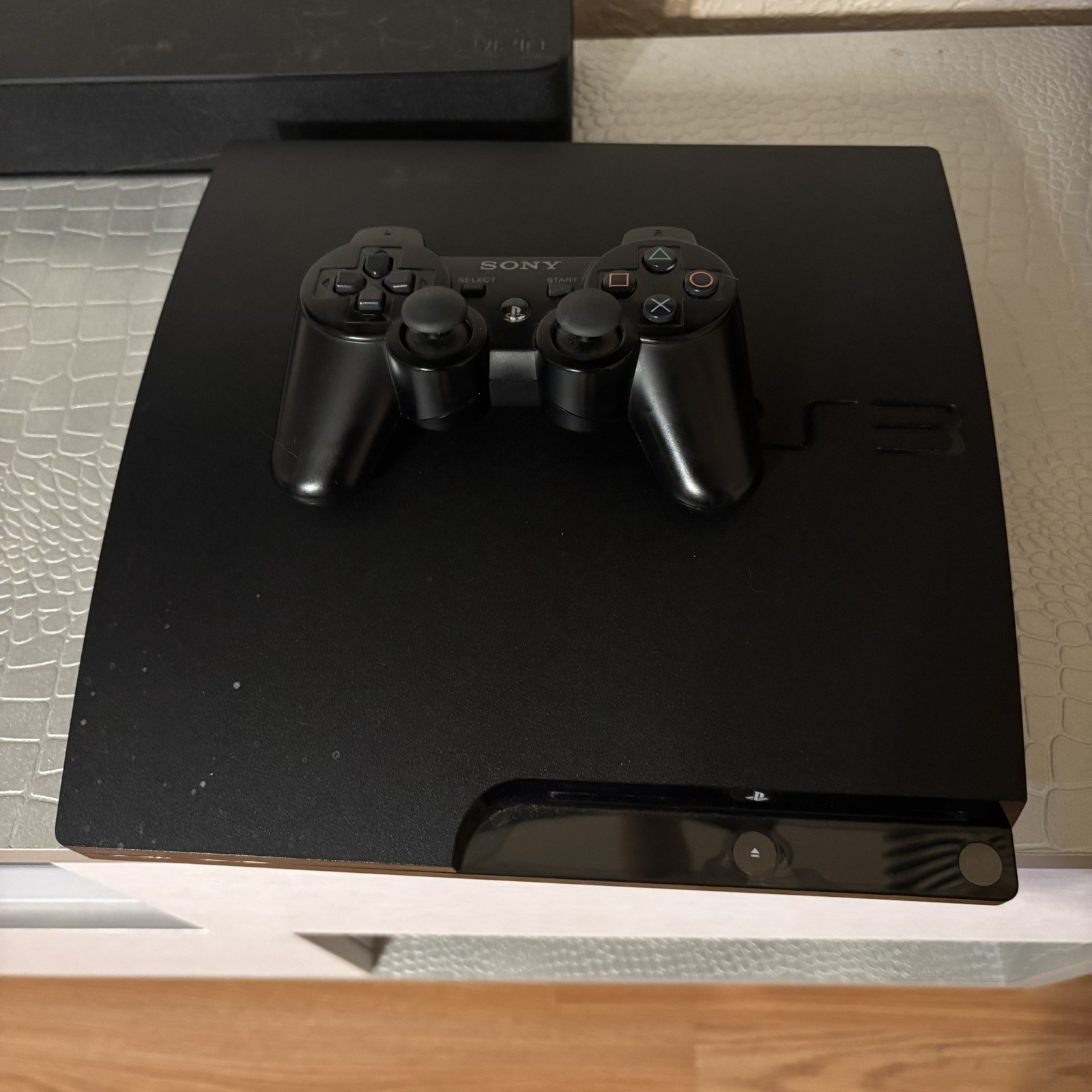 CFW Sony PlayStation 3 slim 500GB system plays PS2 games