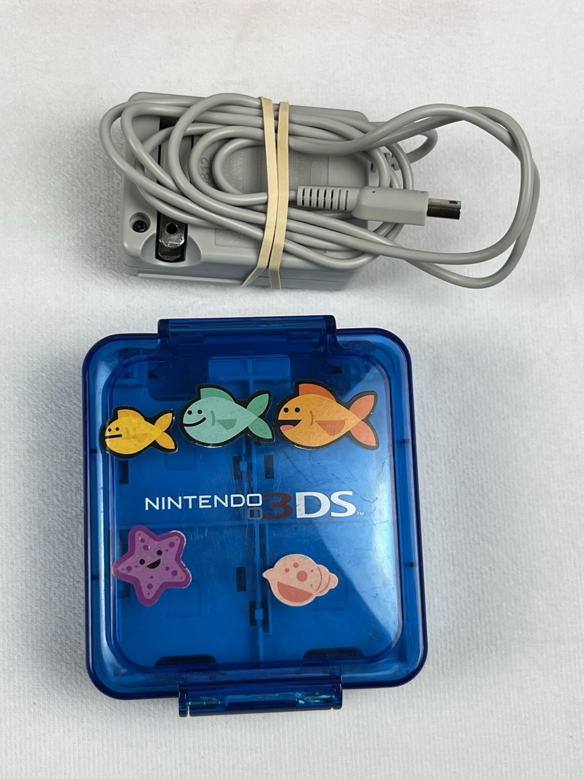 Nintendo 3DS XL Red Bundle w/ Charger, Stylus, SD Card, and 15 DS/3DS Games
