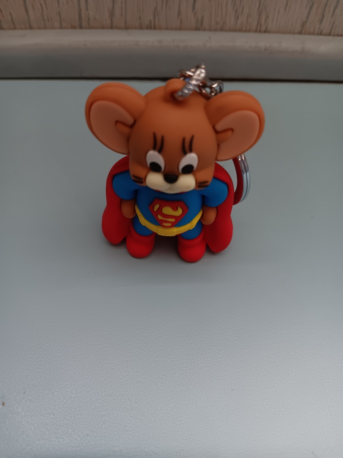 Tom and Jerry (Jerry Mouse) Superman Key Chain (NEW)
