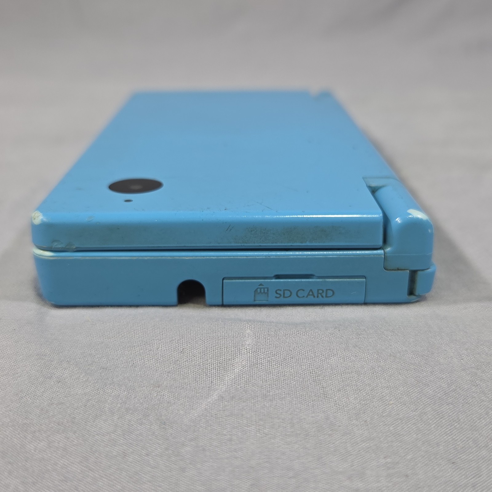 Nintendo DSi Handheld System Touchscreen with Charger and Game Blue Tested Works
