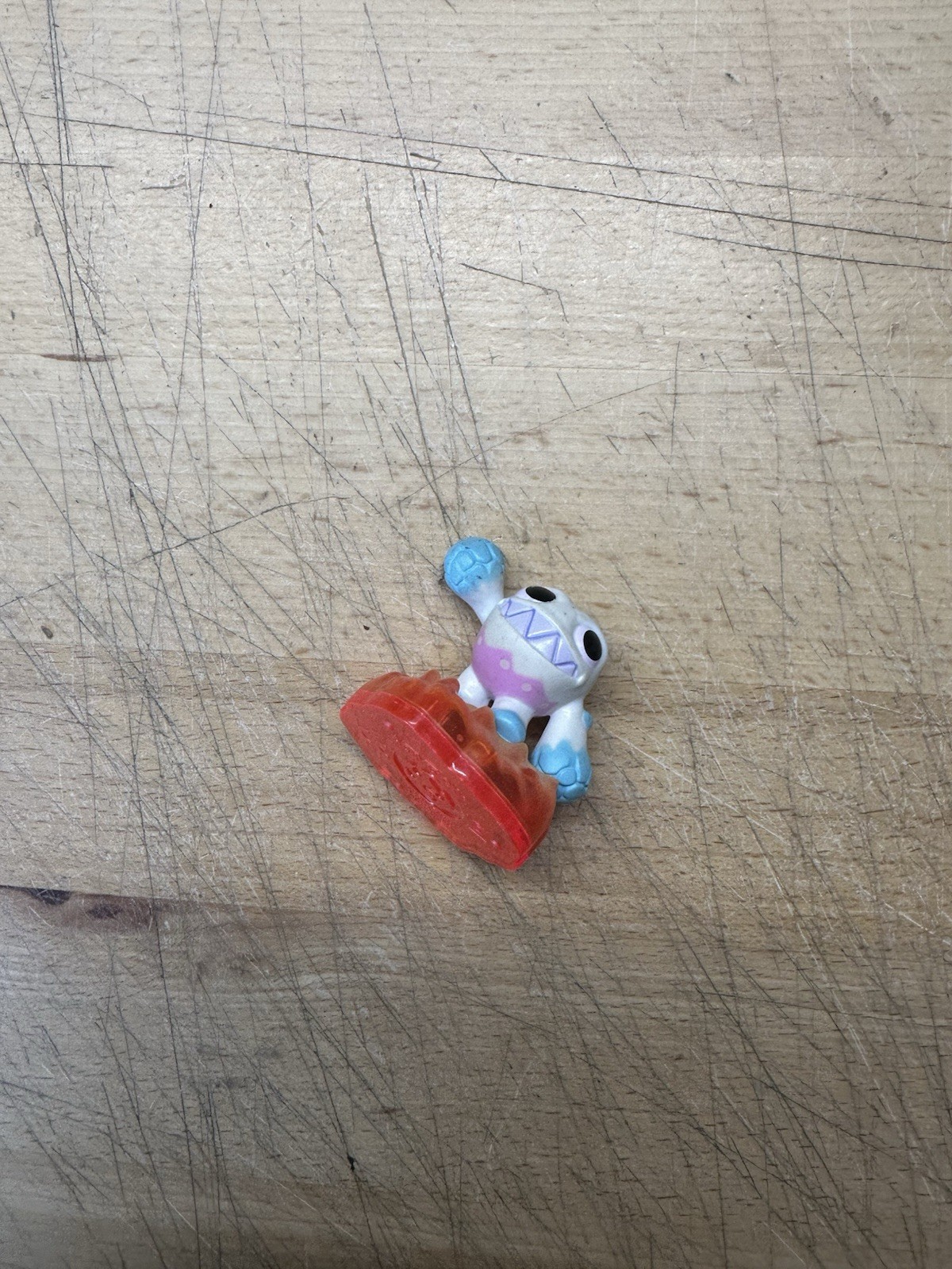 Skylanders Trap Team Eggsellent Weeruptor Spring Edition