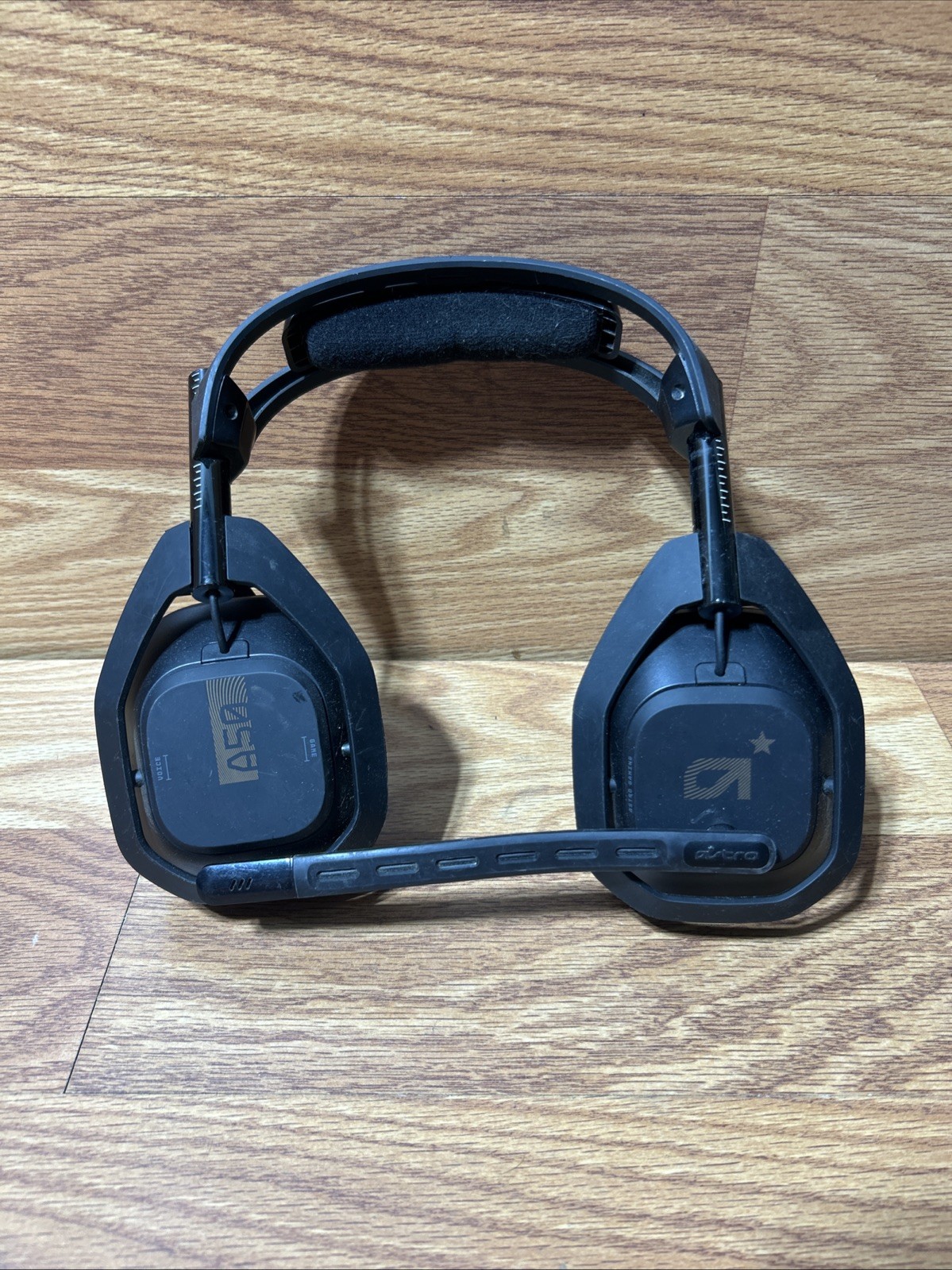 Logitech G Astro A50 Wireless Gaming Headset Light Speed HEADSET ONLY – UNTESTED