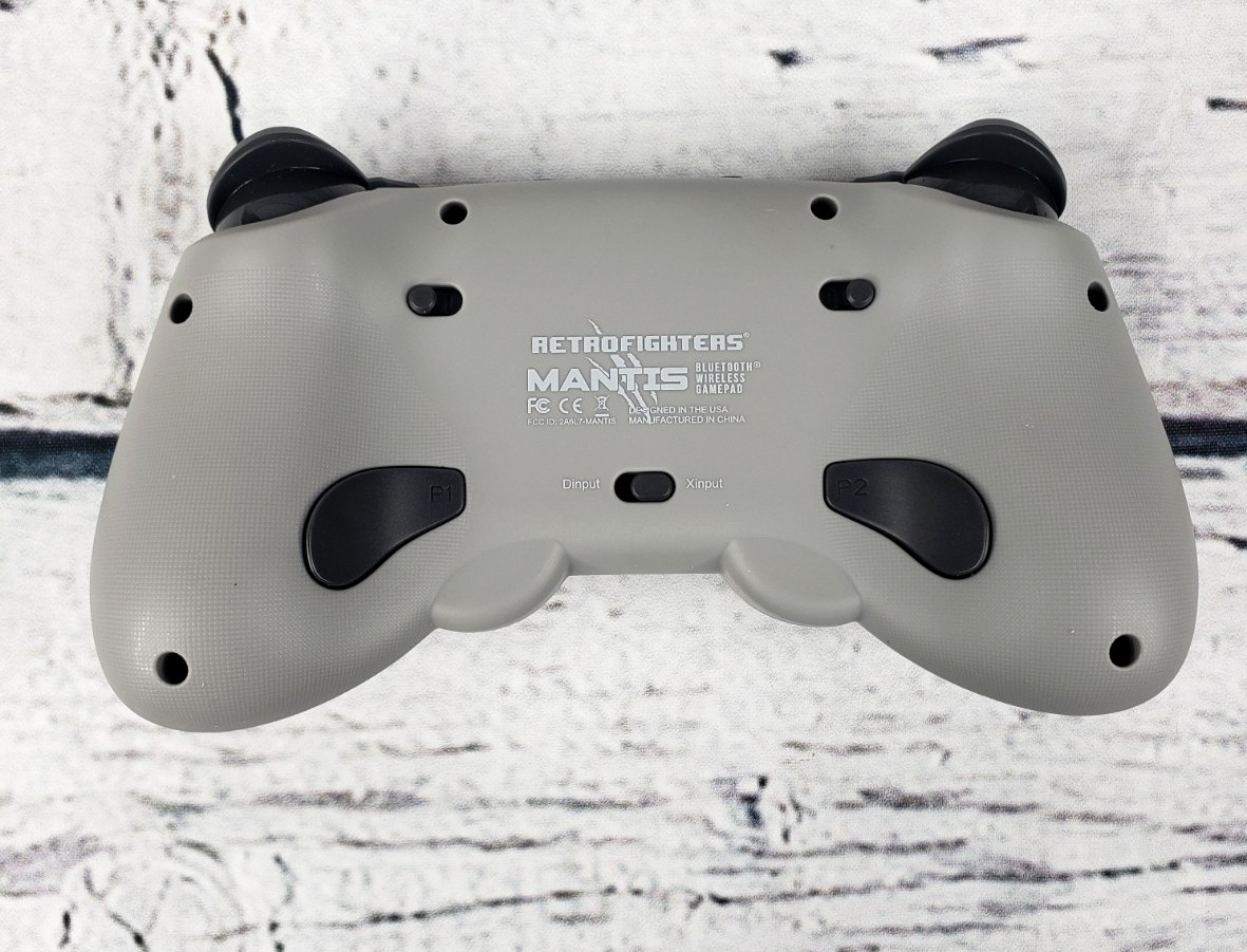 Retro Fighters Mantis Wireless Gamepad – PS4 PC Controller Gray