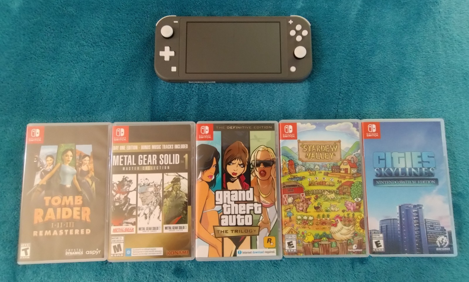 Nintendo Switch Lite, Bundle, 32gb + 500gb microSD, 5 Games