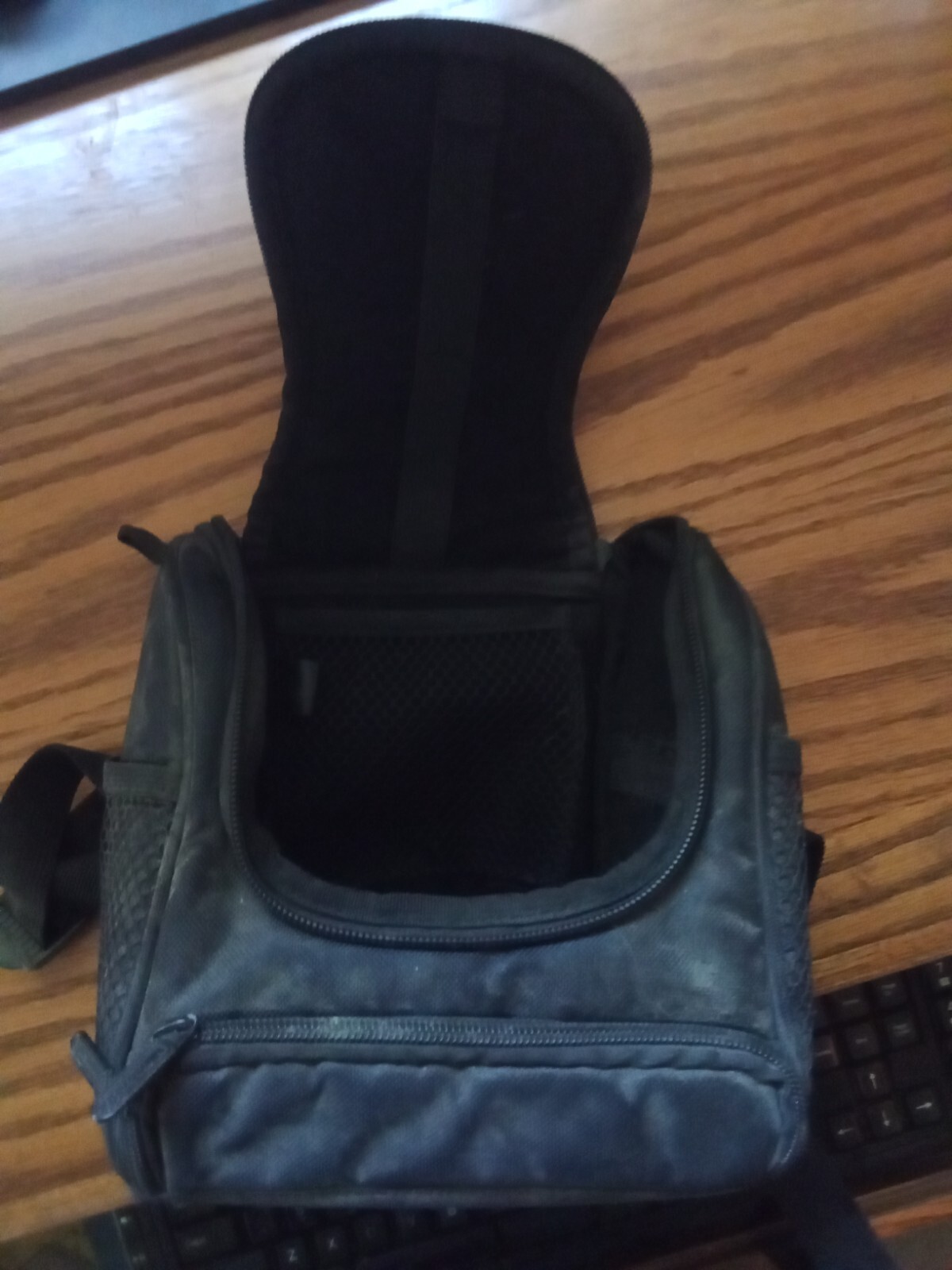 Nintendo Mini Backpack Gameboy/DS 2DS 3DS Black Red Carrying Travel Case Used