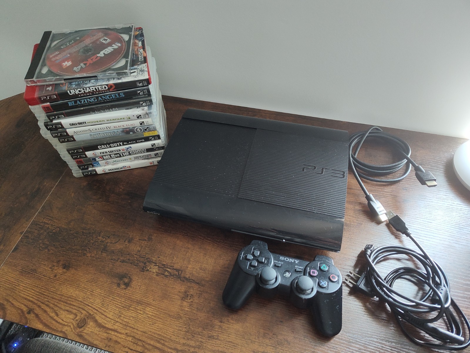 Sony Playstation 3 PS3 CECH – 4001B Console – Tested And Working w/13 Games