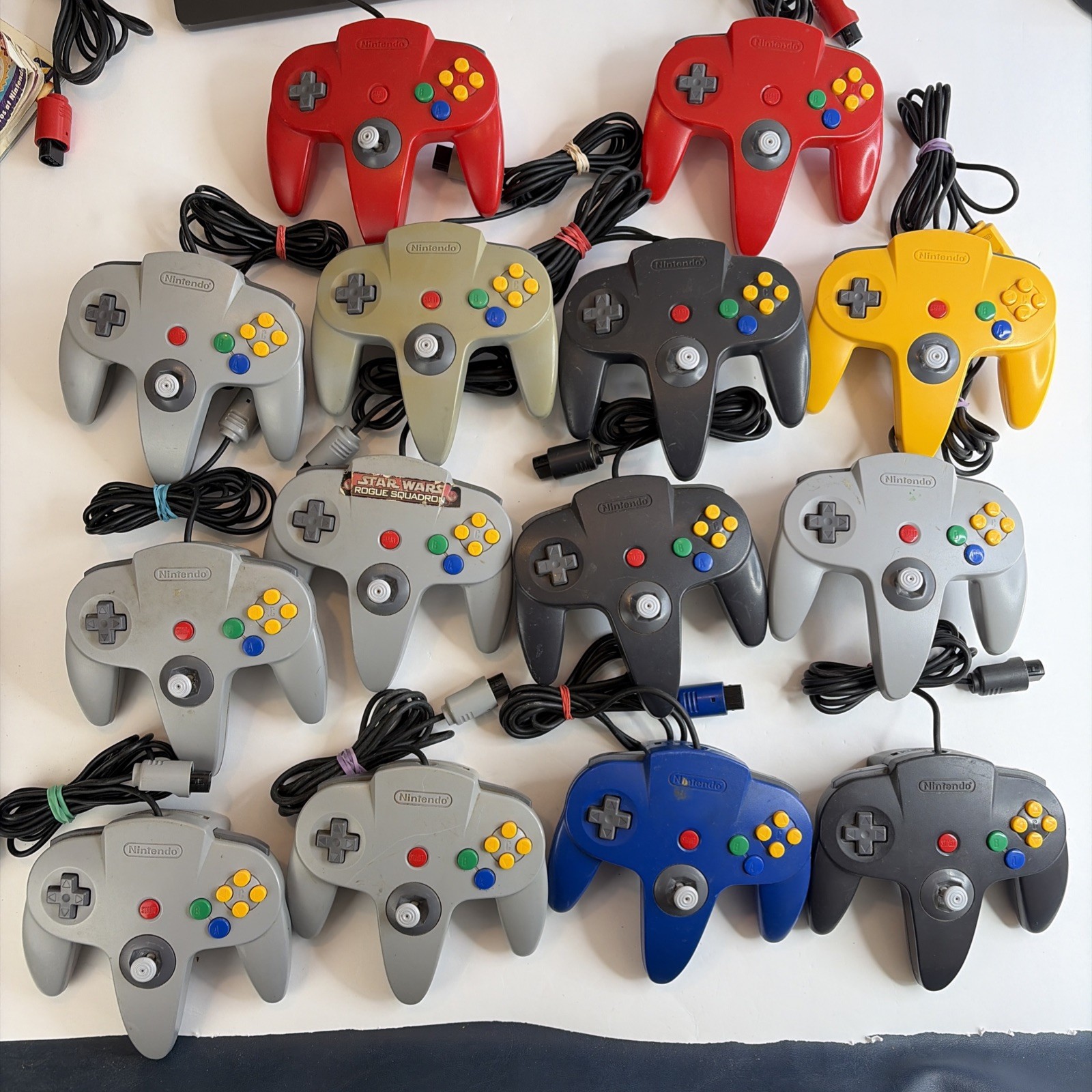Nintendo 64 N64 Controllers OEM Lot of 14 Mixed Colors – Authentic Loose Sticks