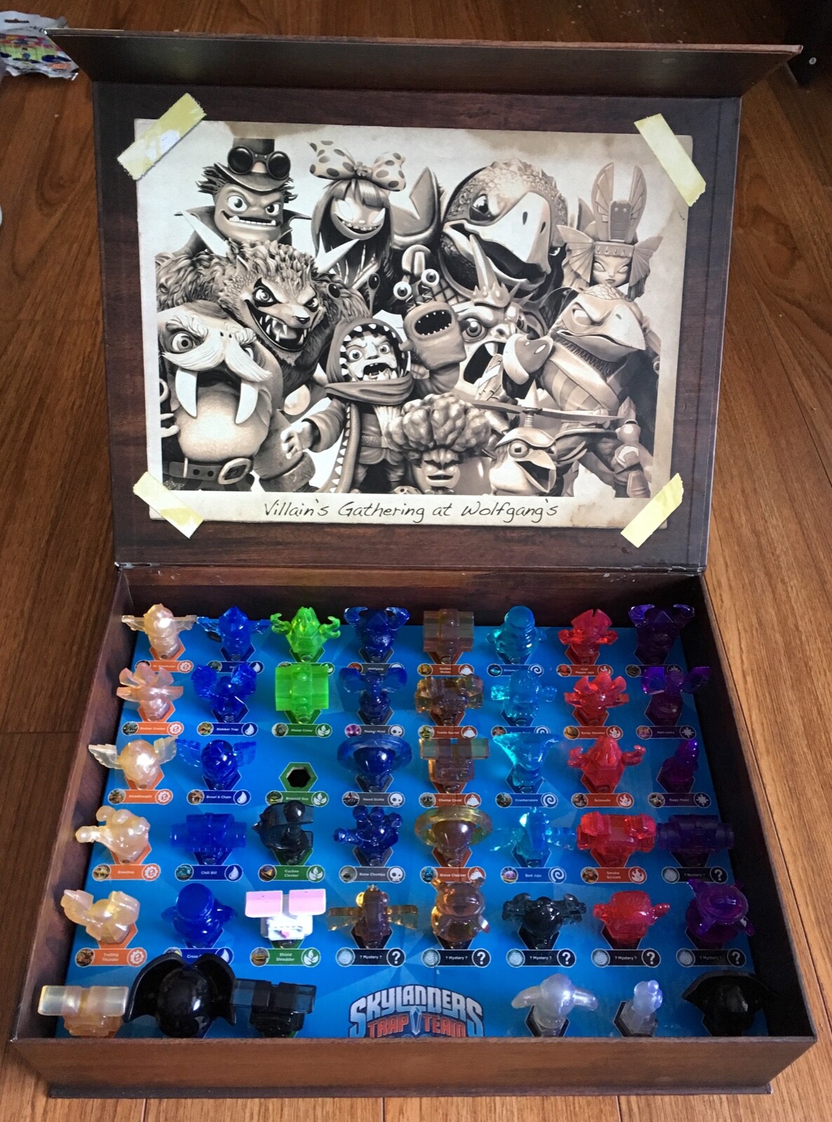 SKYLANDERS TRAP TEAM AND SUPERCHARGERS CHOOSE TO COMPLETE YOUR COLLECTIONS