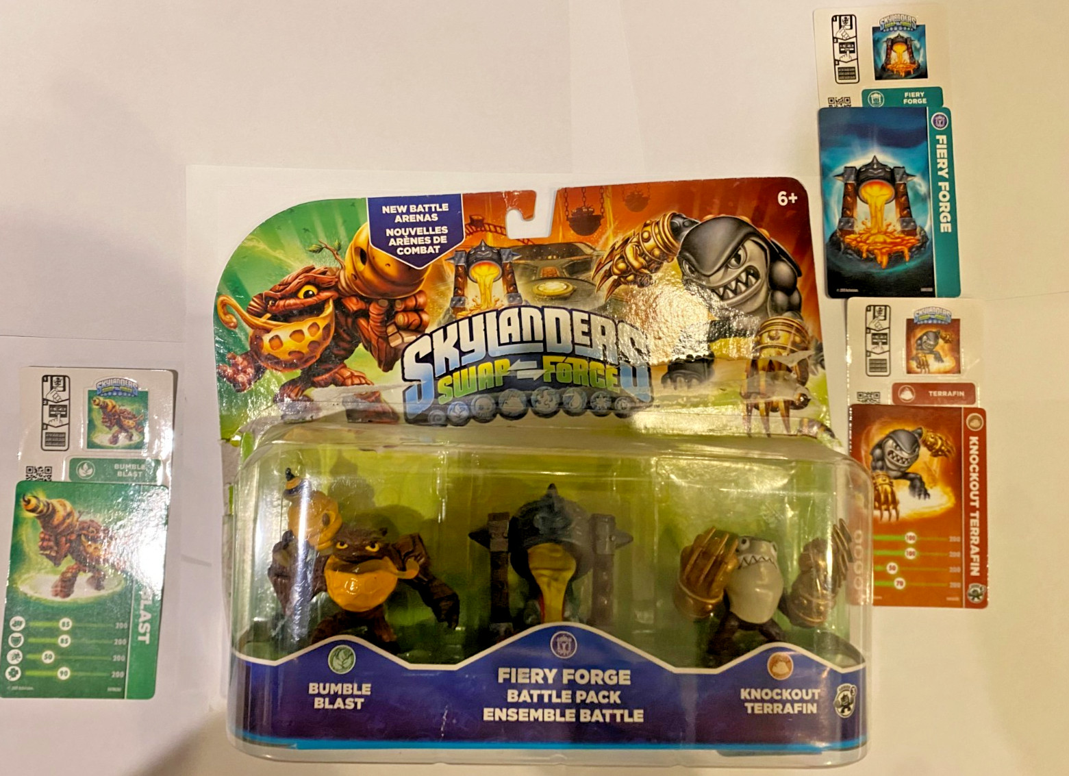 Skylanders – Swap Force – Fiery Forge Battle Pack, with stickers and cards