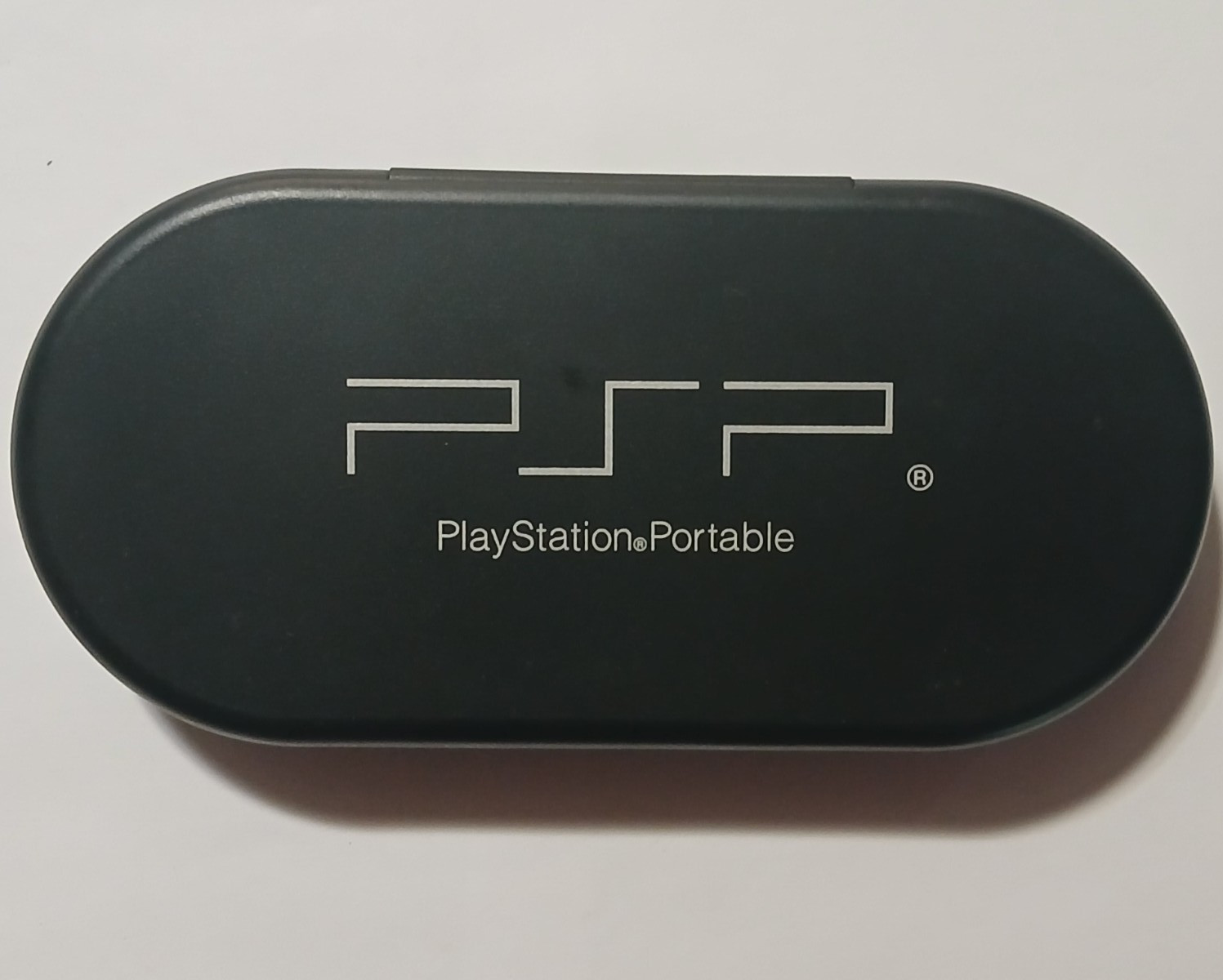Sony PSP UMD Game Case Holder – Black Hard Rigid Plastic Carry/Storage