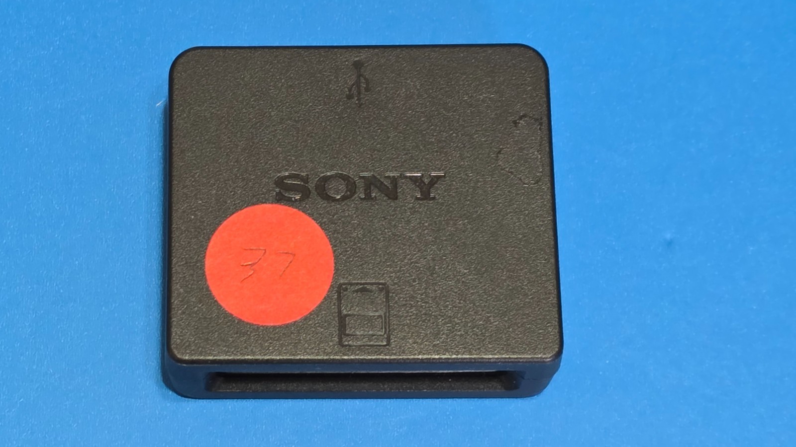 37: Genuine Sony PS3 Memory Card Adaptor CECHZM1 oem for PS2/PS1 memory cards