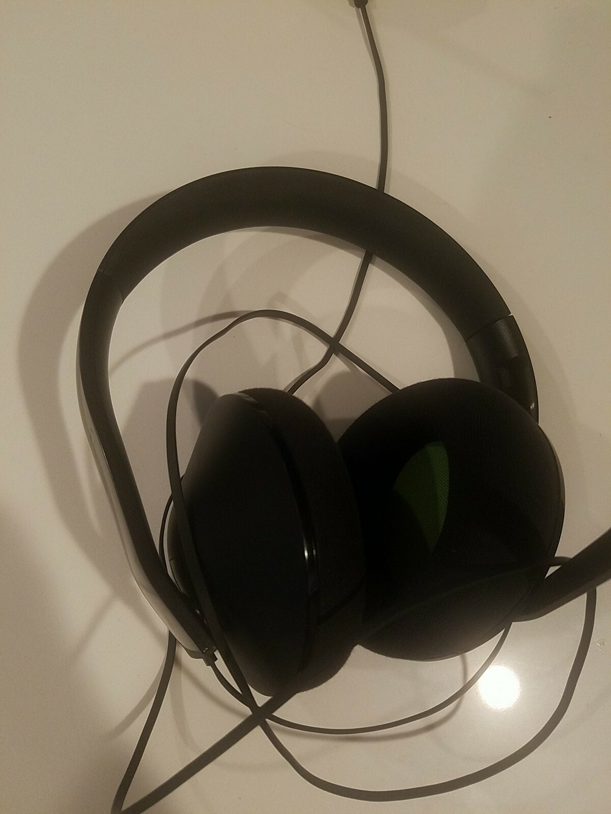 Microsoft Xbox One S4V00012 Black Over Head Stereo Headset