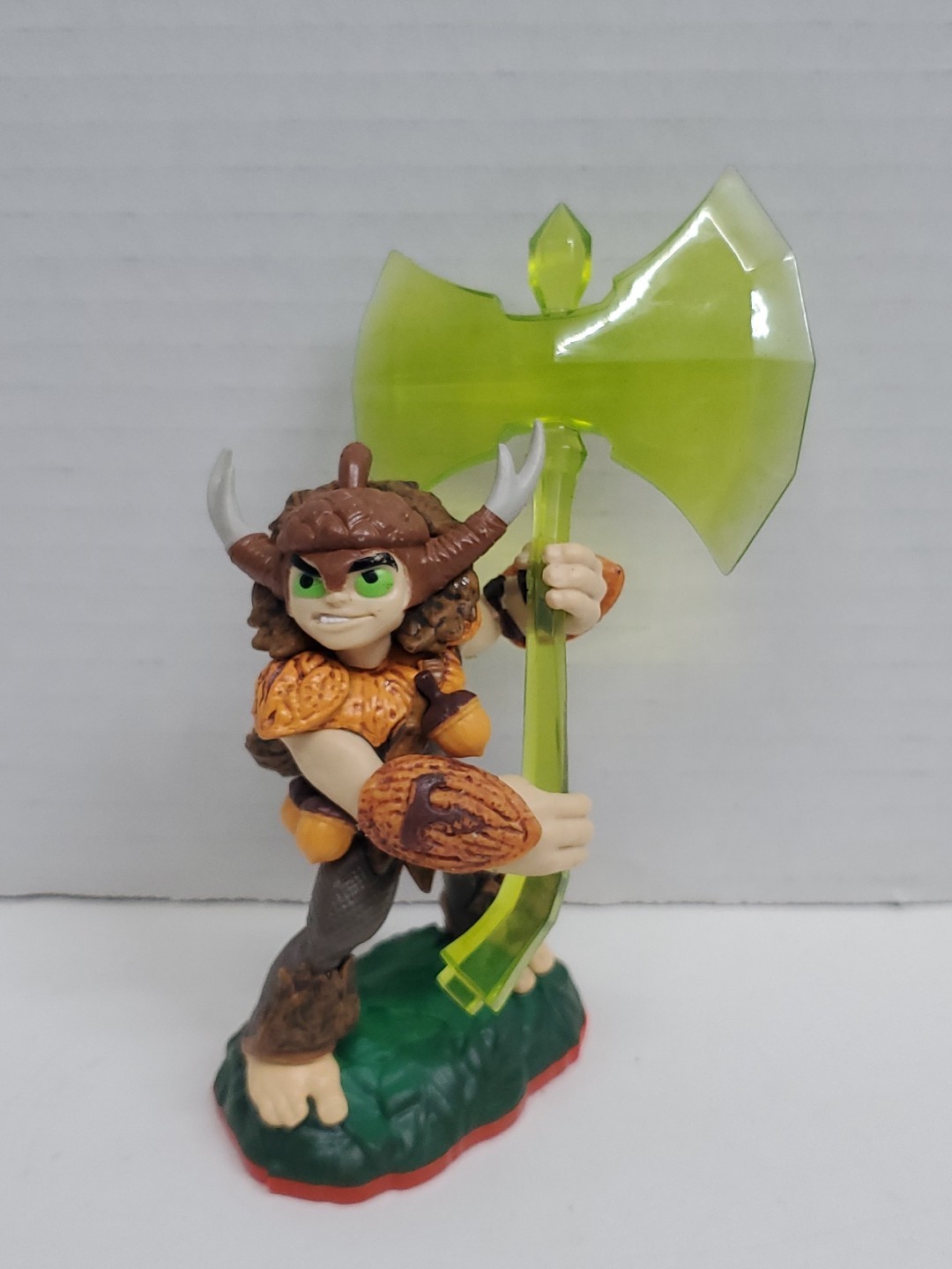 Skylanders Trap Team Master Bushwhack Game Character Figure