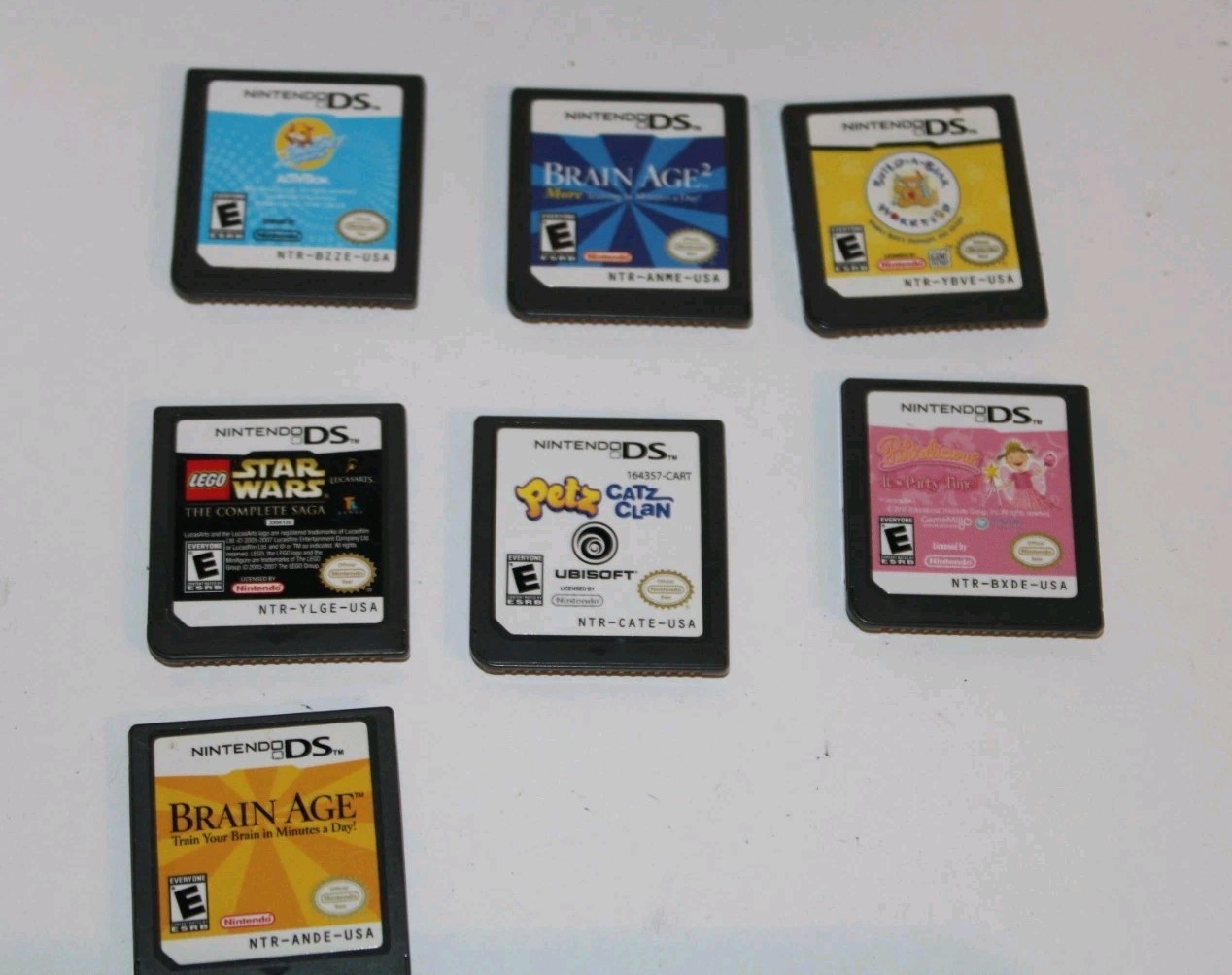 Nintendo 3DS Princess Peach Pink Handheld System With Case And 7 Games