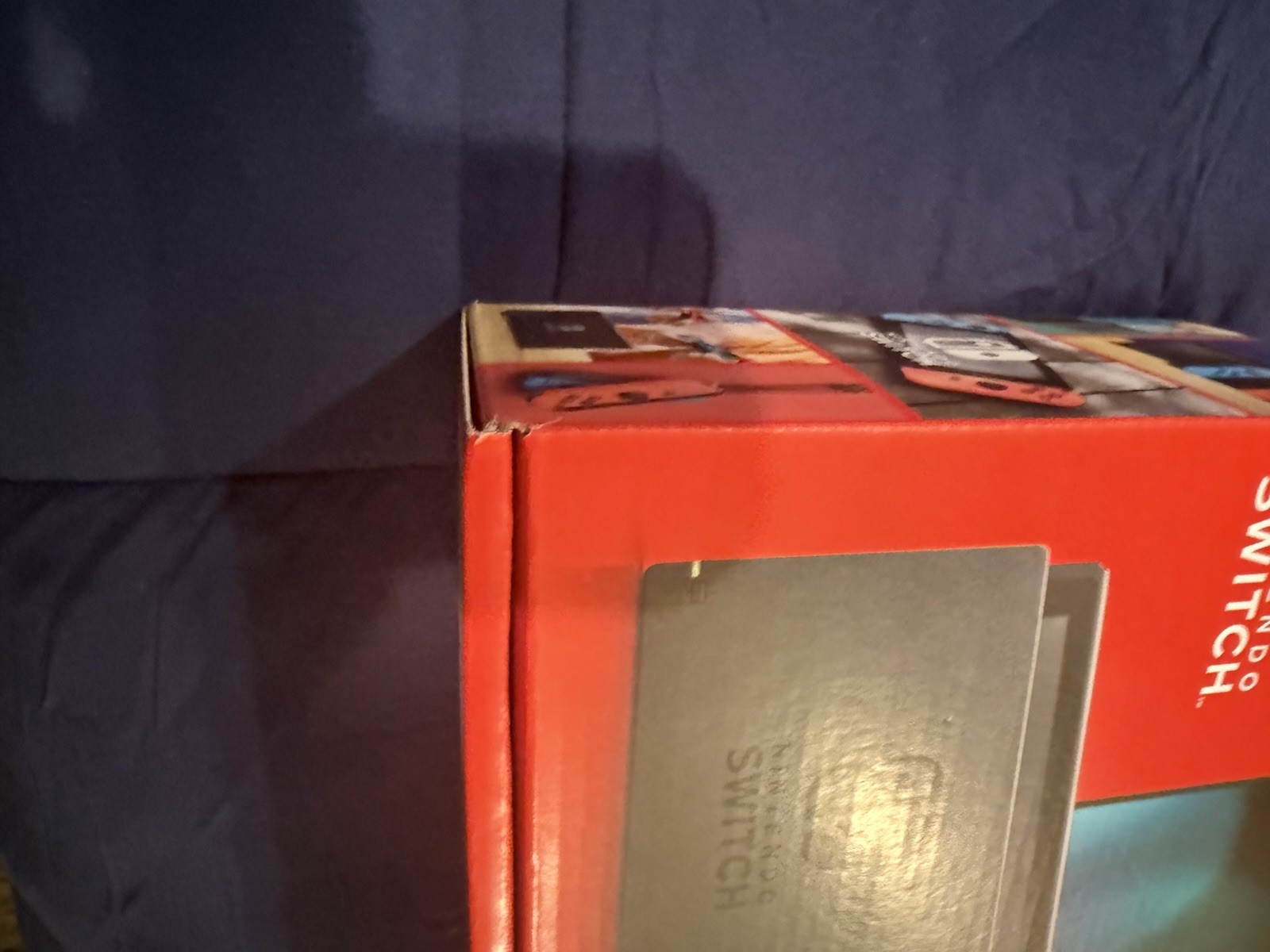 Brand NEW, NEVER used Nitendo Switch with controllers
