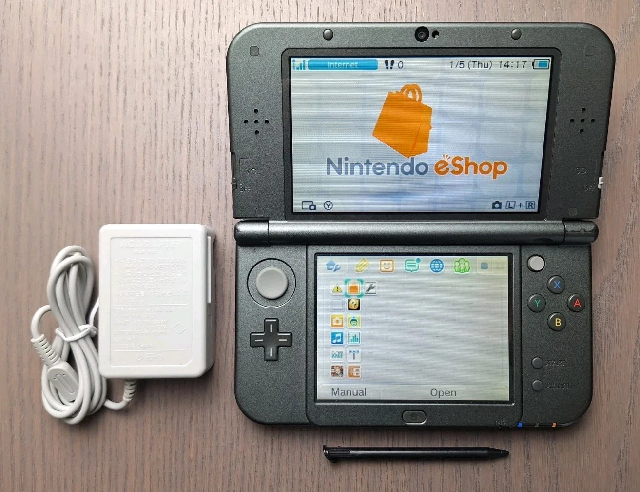 TOP IPS New Nintendo 3DS XL Metallic Black | Charger 32GB SD Card | REGION FREE
