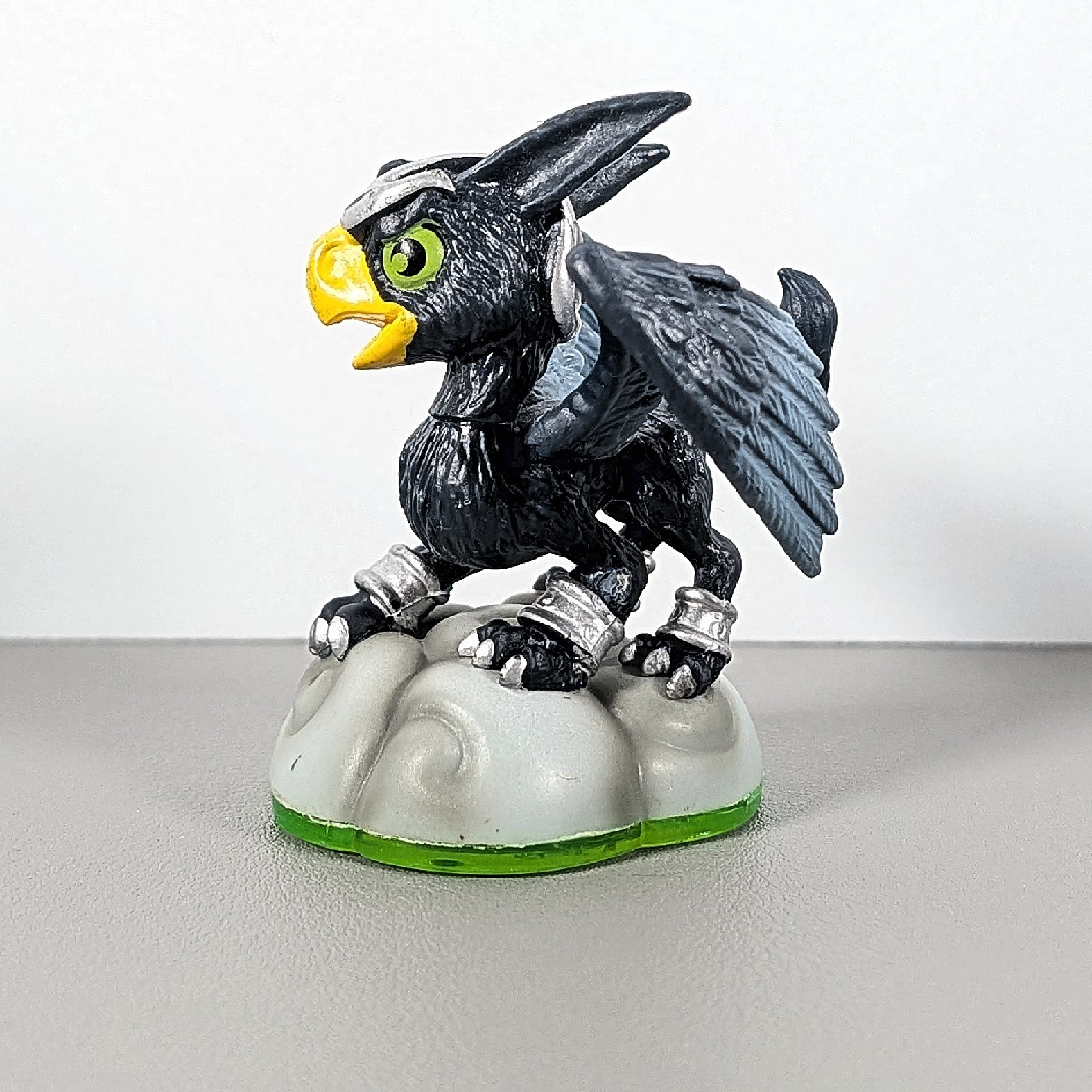 Skylanders Spyro’s Adventure Figure – Sonic Boom (Green Base)
