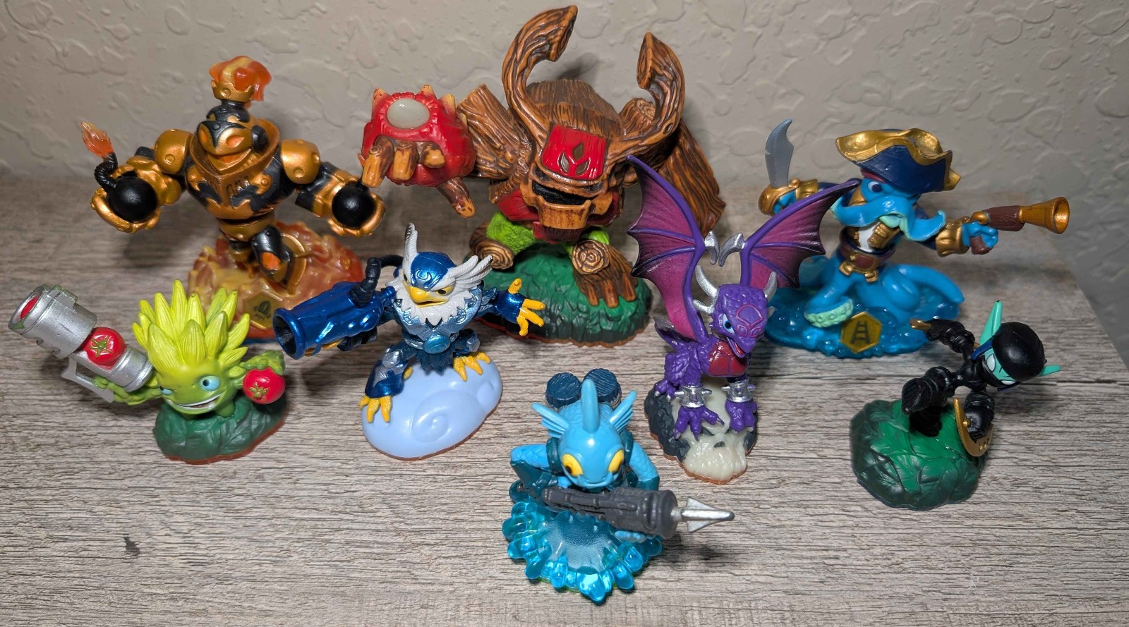 Skylanders Beginner Bundle Starter Pack Figures, Tested Combine Shipping (Read)