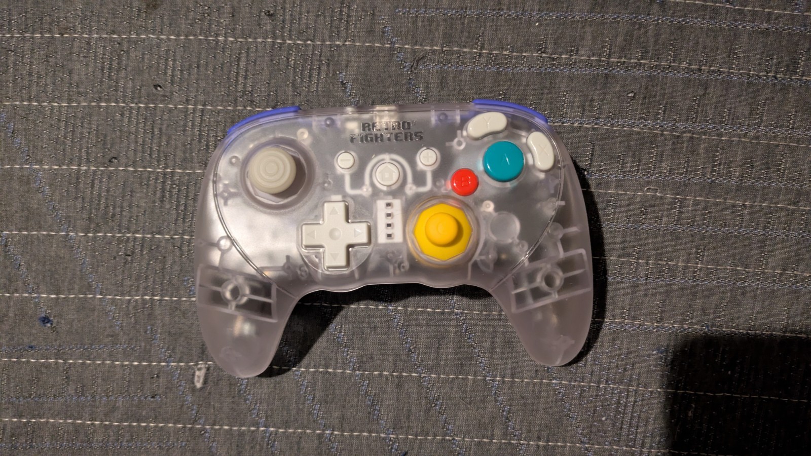 Retro Fighters BattlerGC Wireless Controller Crystal – Gamecube/ Switch