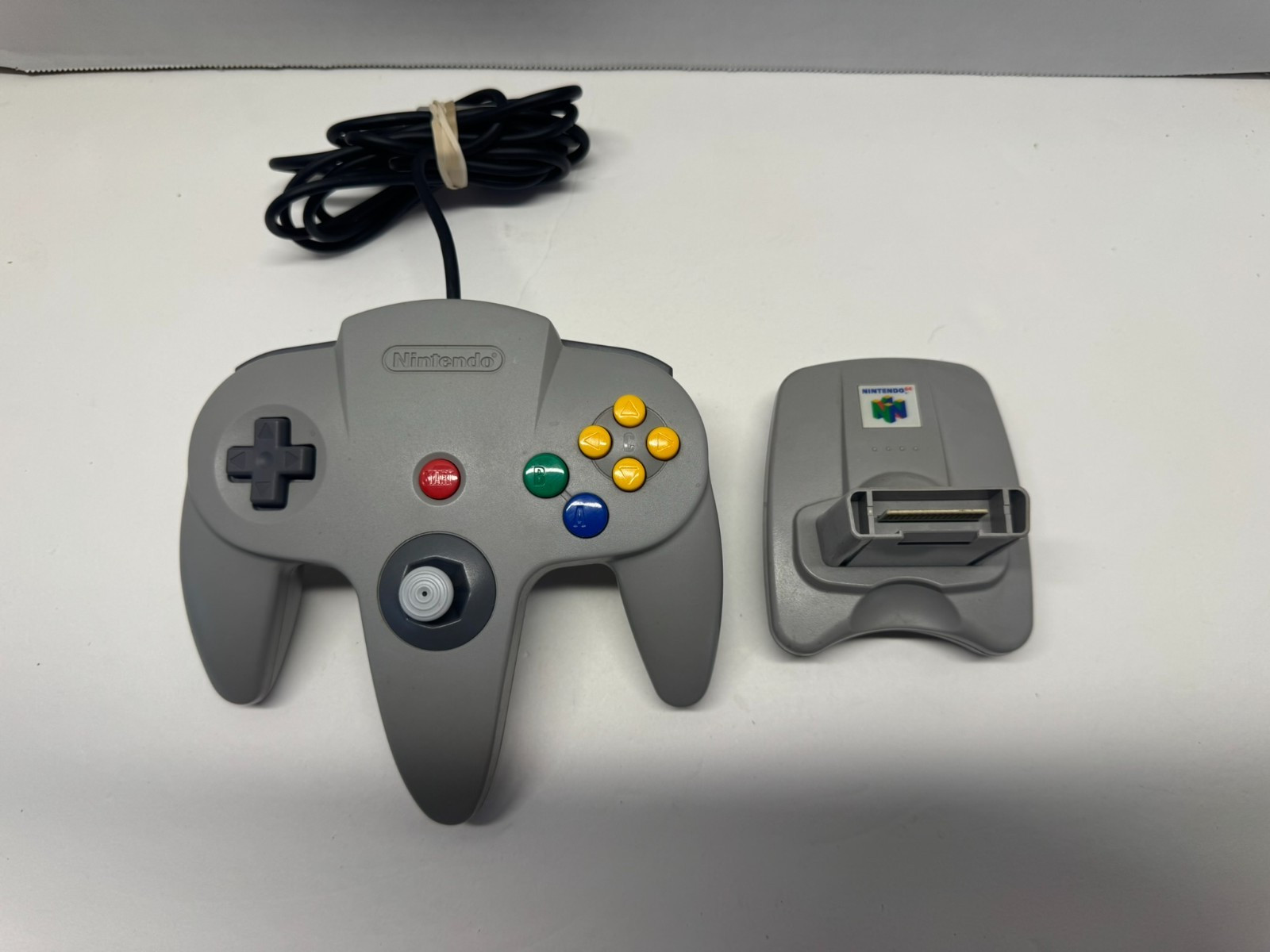 Nintendo 64 Solid Gray Controller w/Transfer Pack Tested & Working Tight Stick