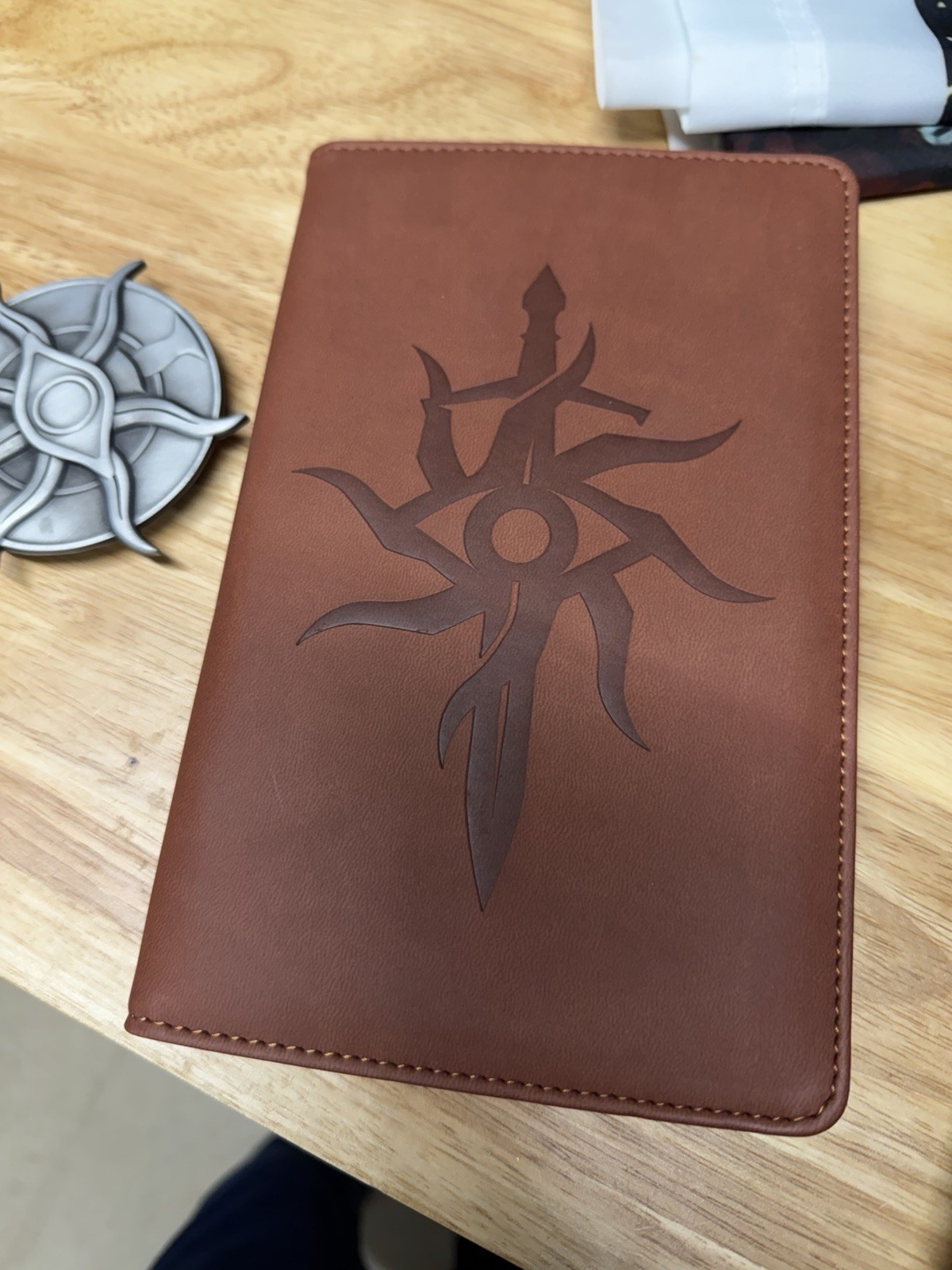Dragon Age Inquisition Loot Bundle GUC With Journal, Inquisitor Pin And More