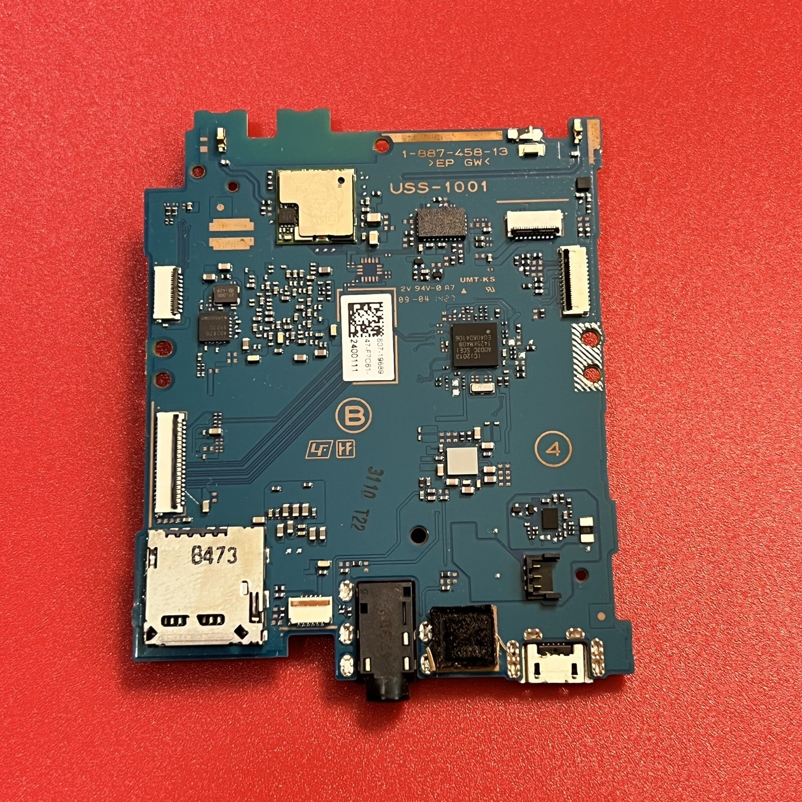 Playstation PS Vita 2000 PCH-2000 Main Logic Board Motherboard – Tested Works