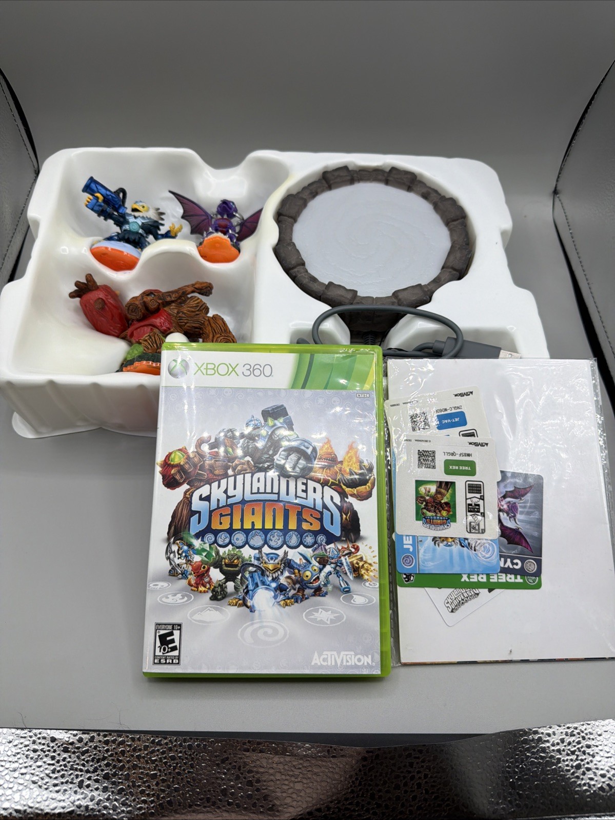 Skylanders – Giants Starter Pack – Microsoft Xbox 360 Open Box COMPLETE!