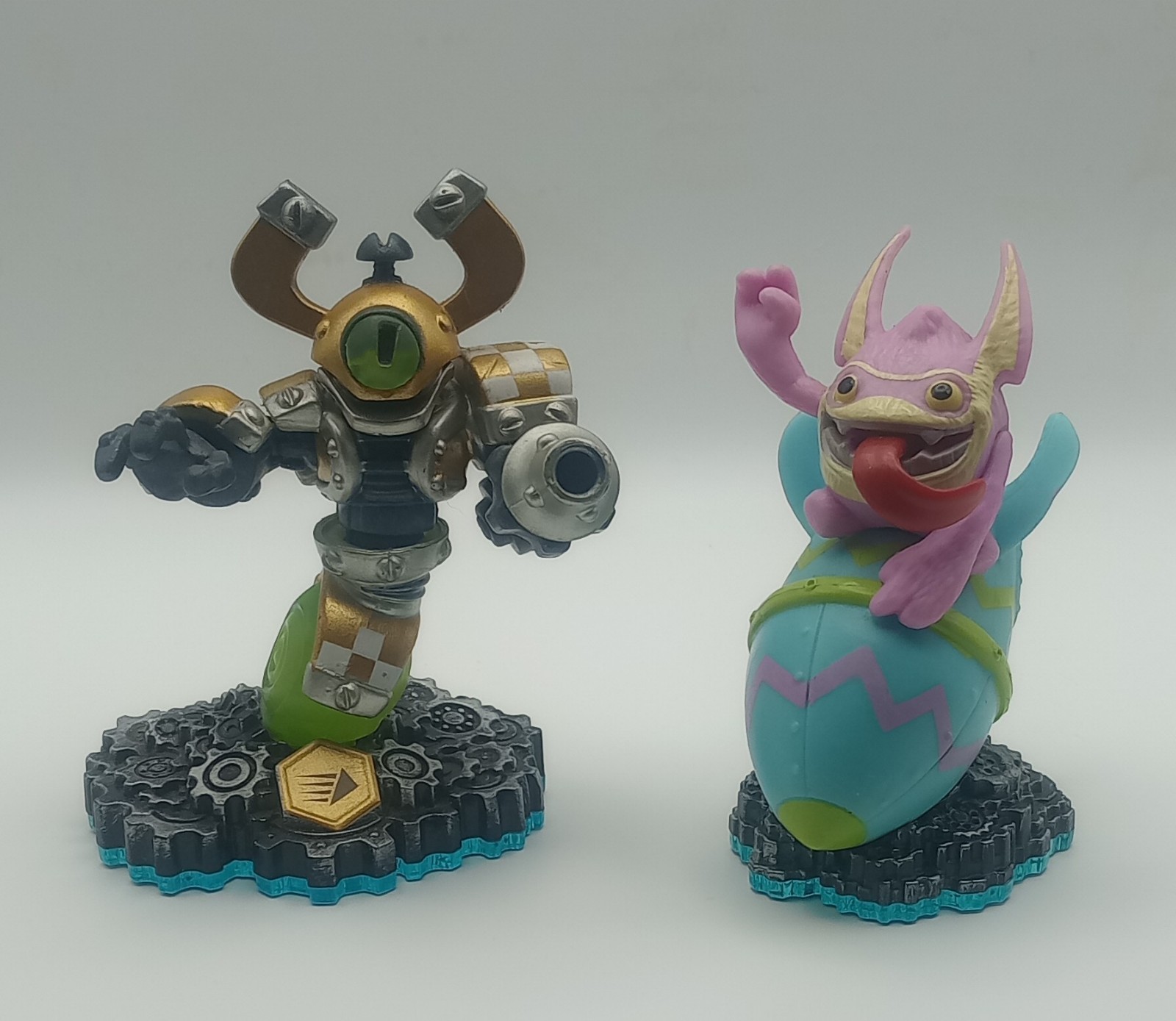 Skylanders Swap Force TECH LOT – Nitro Magna Charge & Springtime Trigger Happy
