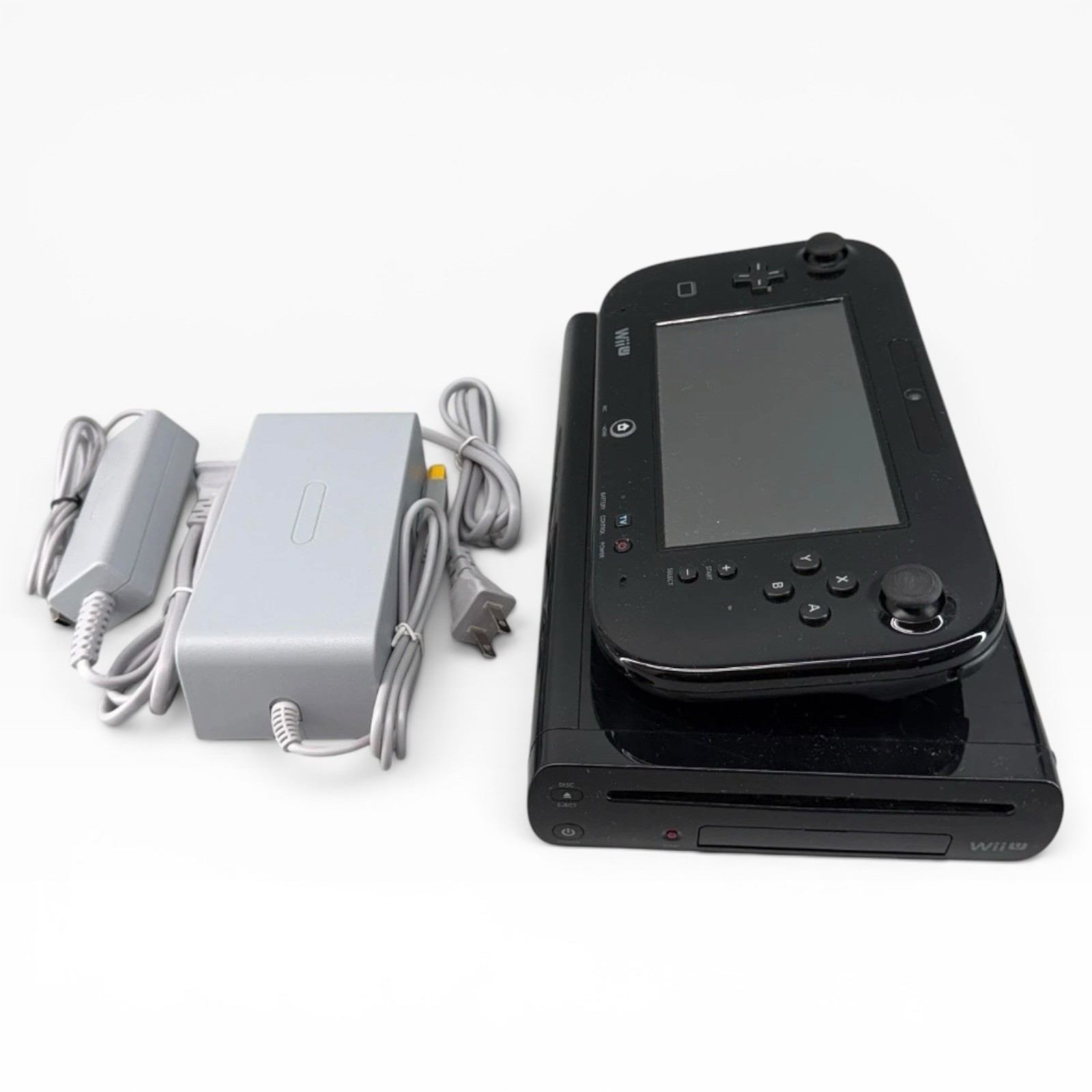 Nintendo Wii U Gamepad & 32GB Console OEM Genuine WUP-010 Black with Charger