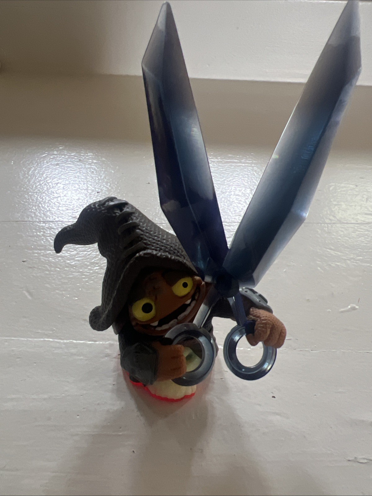 Skylanders Trap Team Figure Short Cut Trap Master with Air Toucan Trap