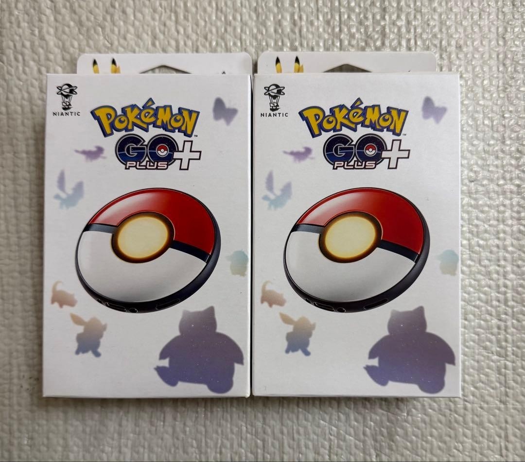 Pokemon GO Plus + Set of 2