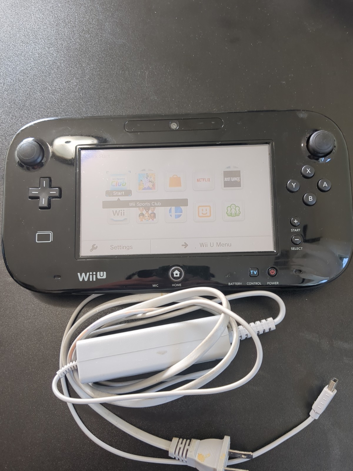Nintendo Wii U GamePad Controller WUP-010 (USA) Black W Charger