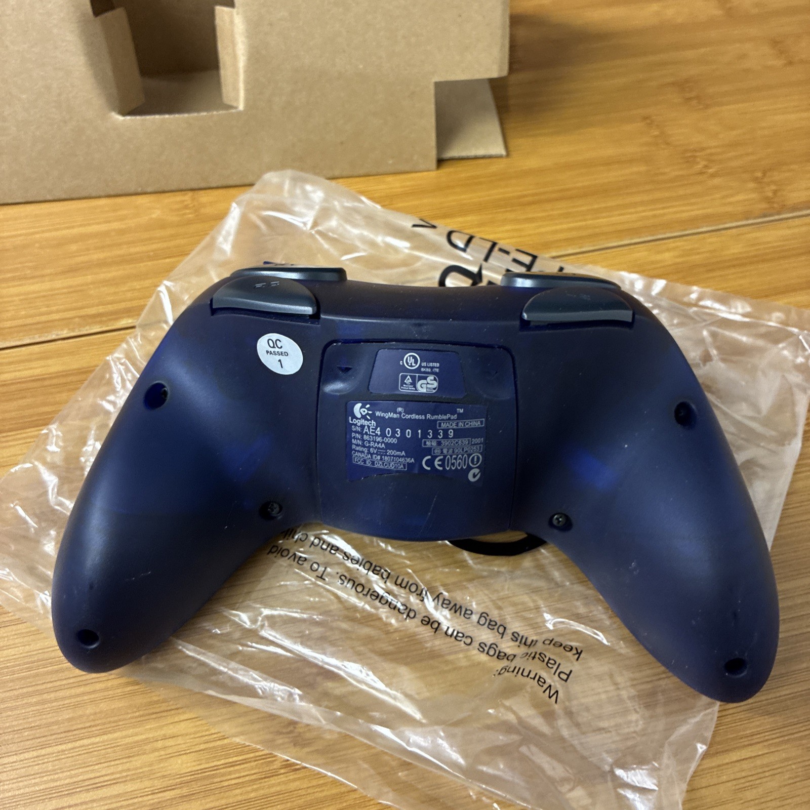 Logitech WingMan Cordless Rumblepad 2.4GHz PC Controller 2002 New in Box