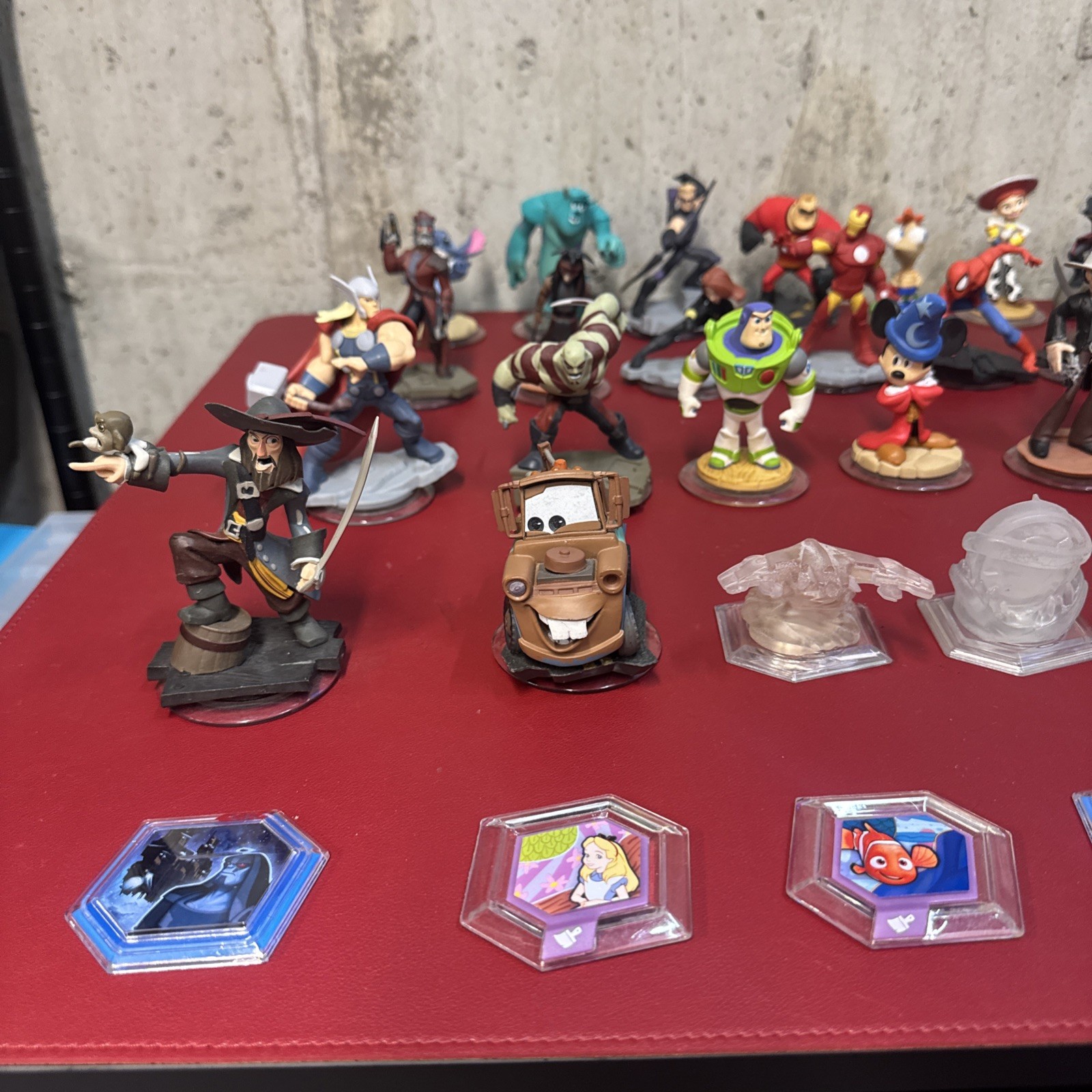 Disney Infinity Character Figure Pack Lot of 47 Figures Portals and Accessorie H